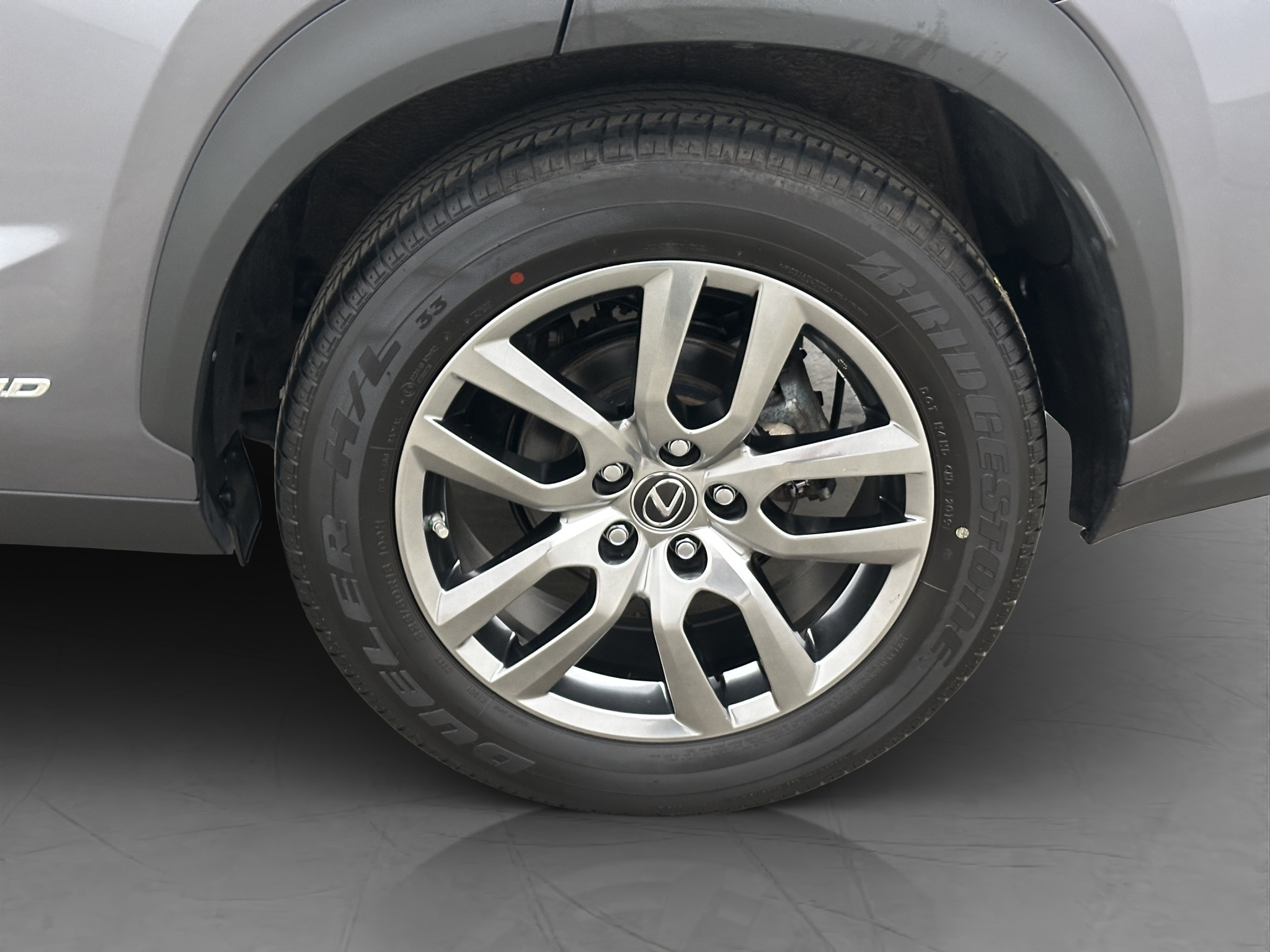 Lexus NX 300h AWD 2.5 AWD E-CVT, 197hp, 2019