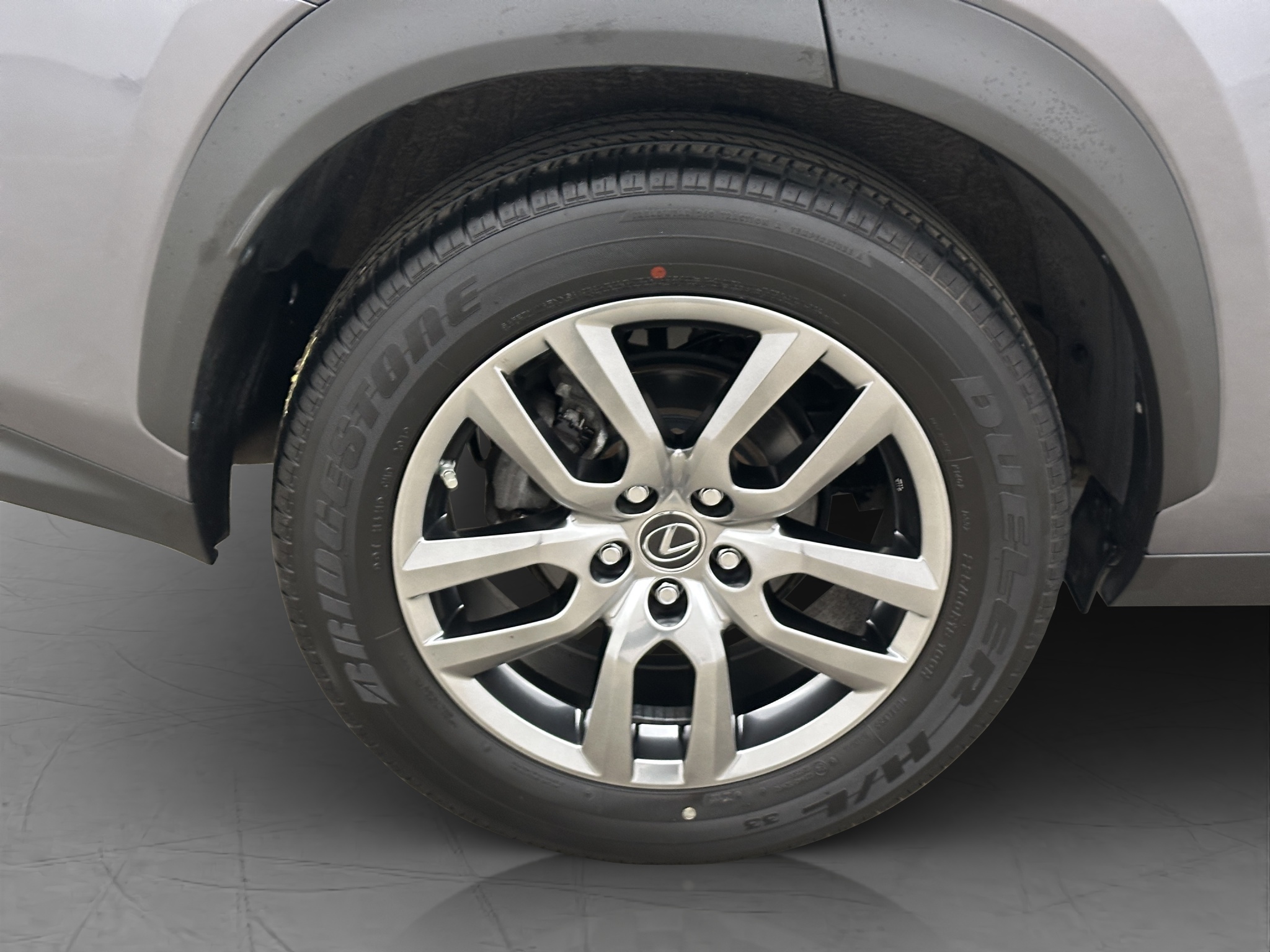 Lexus NX 300h AWD 2.5 AWD E-CVT, 197hp, 2019