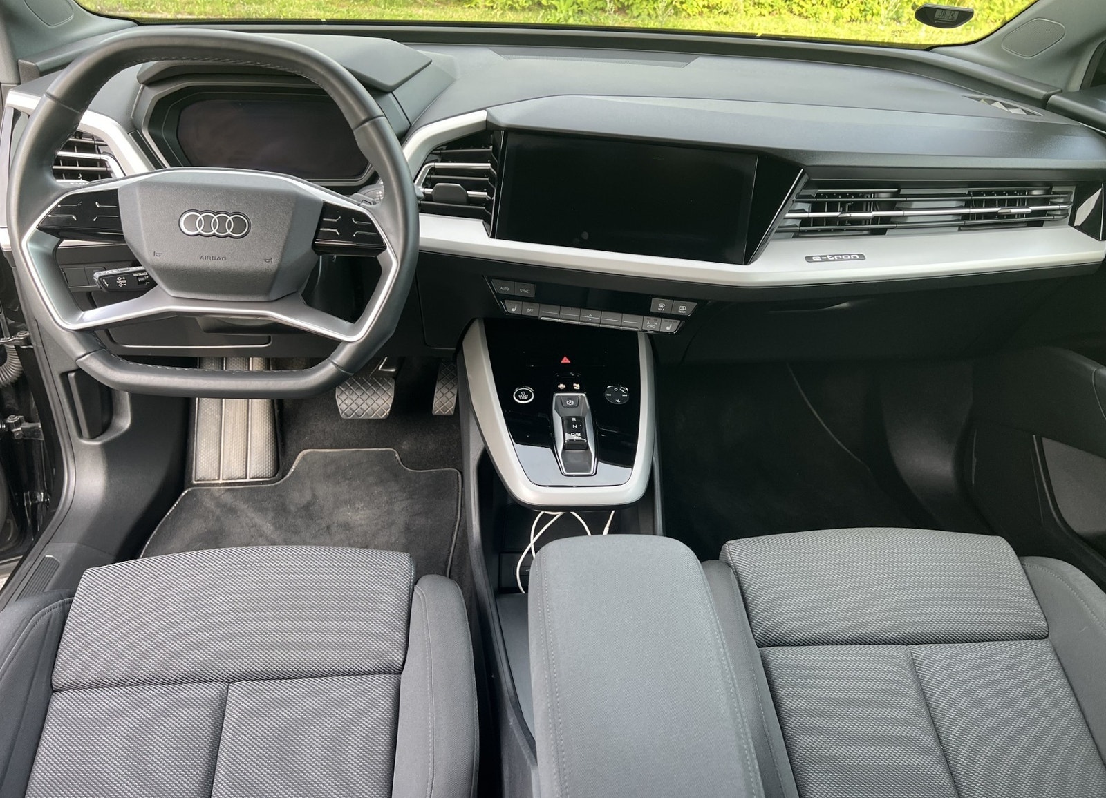Audi Q4 45 e-tron, 286ps, 2025