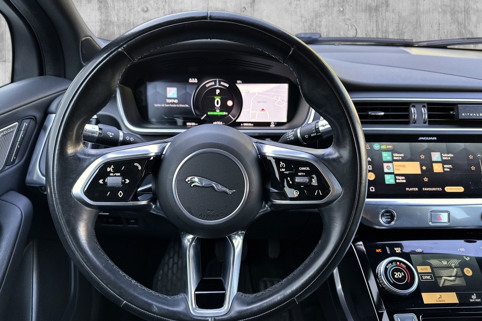 Jaguar I-Pace EV320, 320hp, 2021