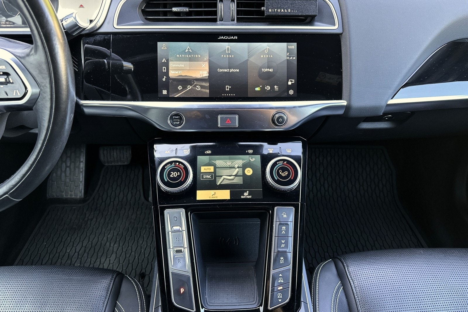 Jaguar I-Pace EV320, 320hp, 2021