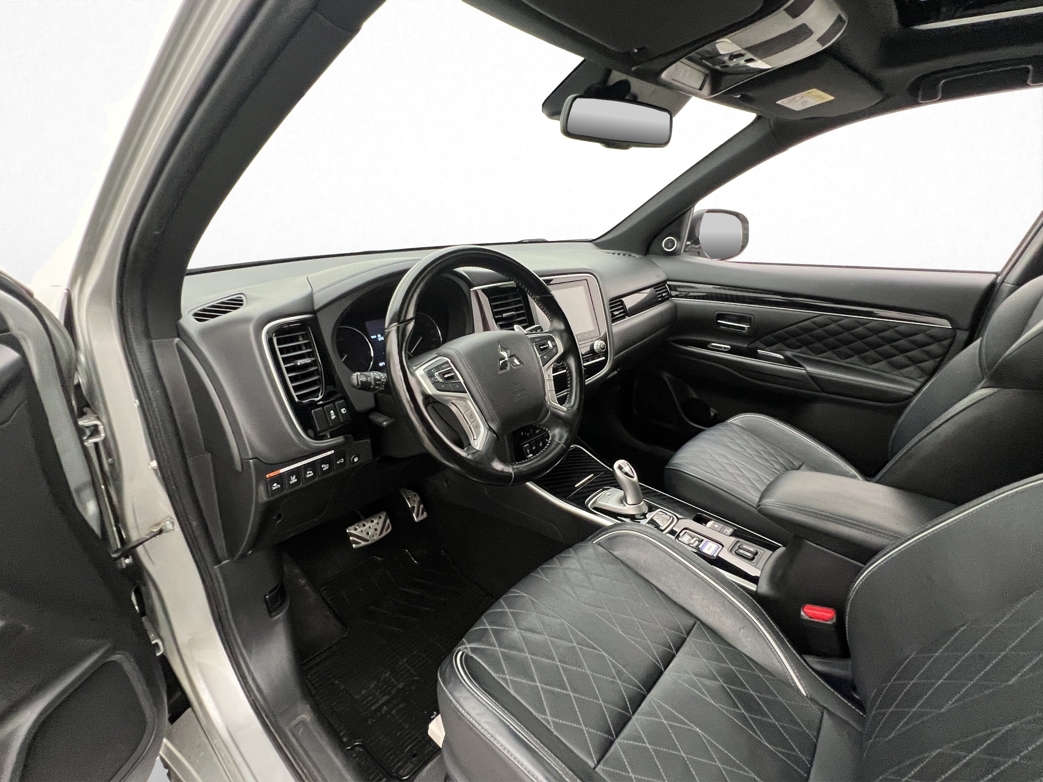 Mitsubishi Outlander PHEV CVT, 224hk, 2020