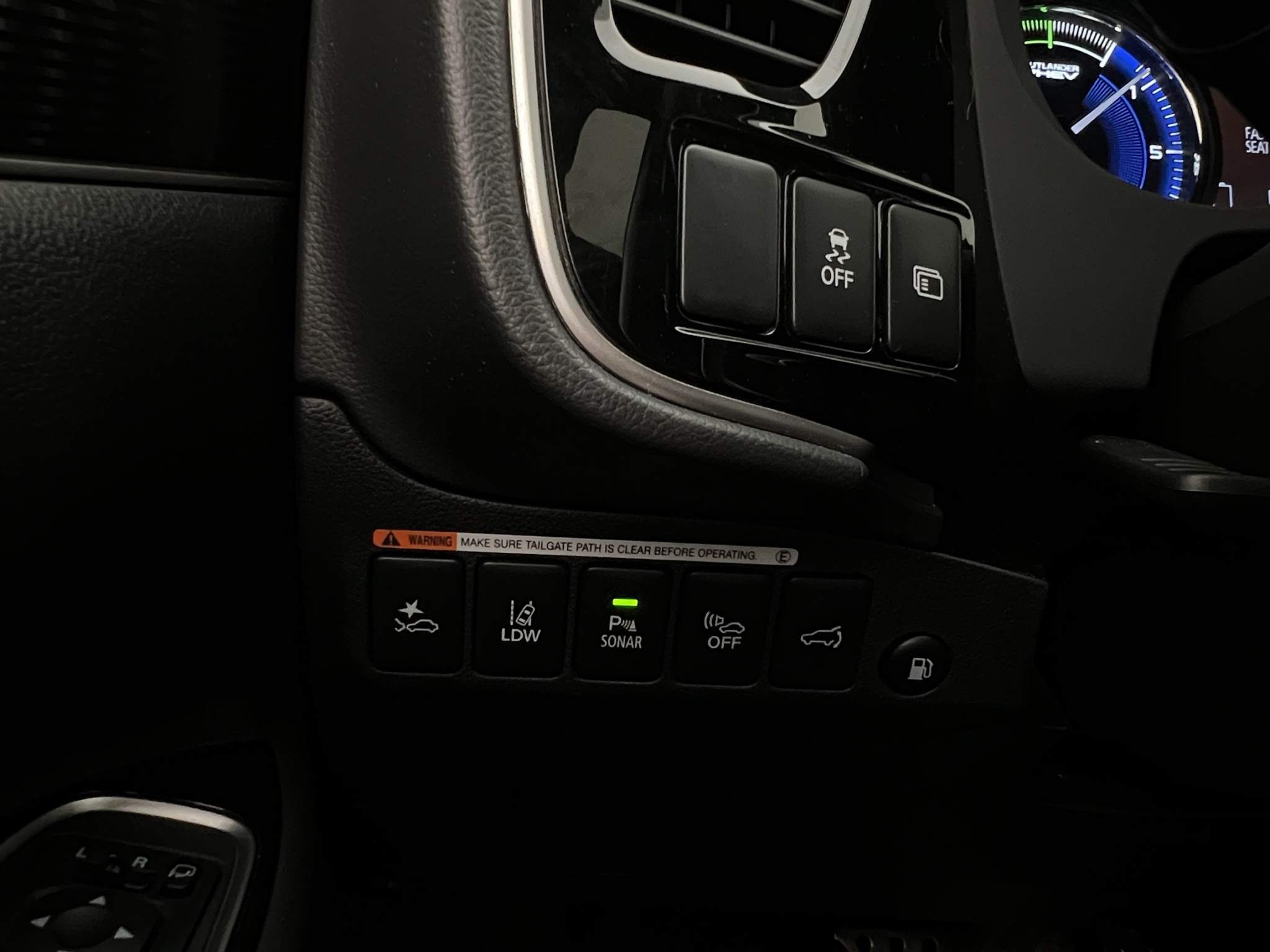 Mitsubishi Outlander PHEV CVT, 224hk, 2020