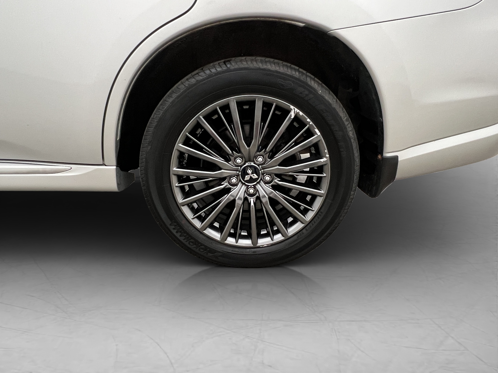 Mitsubishi Outlander PHEV CVT, 224hk, 2020