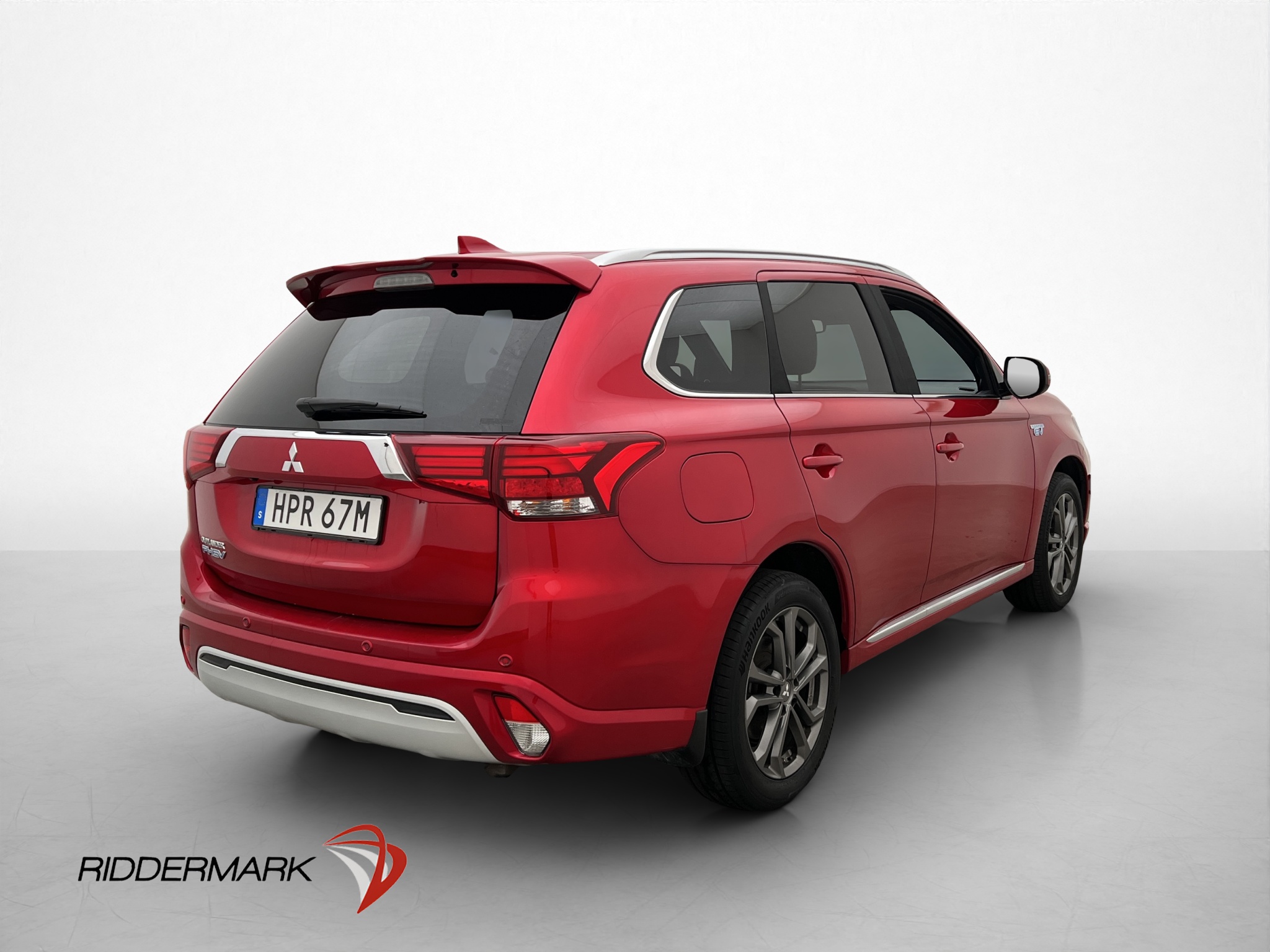 Mitsubishi Outlander PHEV CVT, 224hk, 2020
