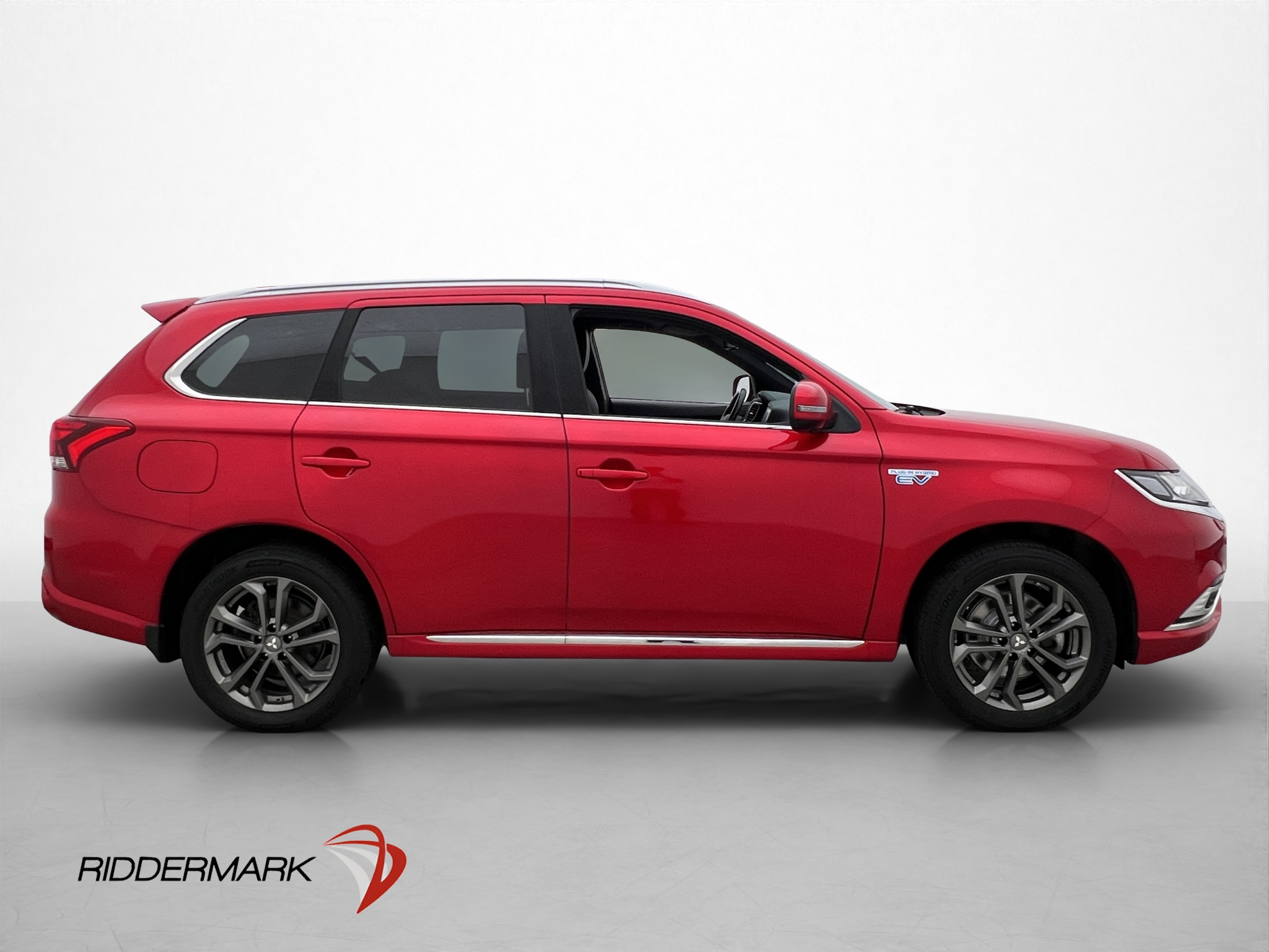 Mitsubishi Outlander PHEV CVT, 224hk, 2020