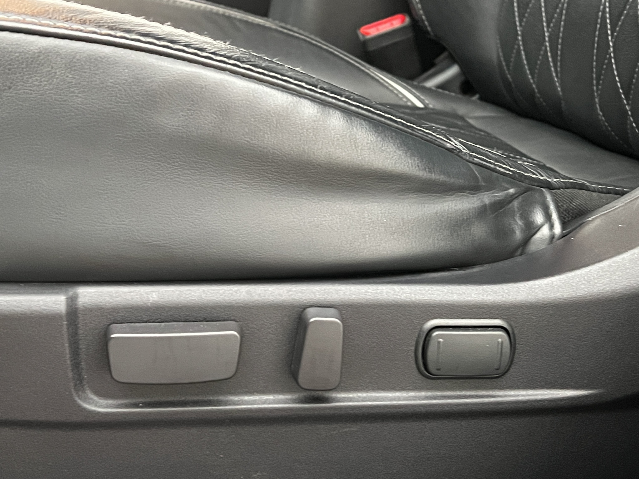 Mitsubishi Outlander PHEV CVT, 224hk, 2020