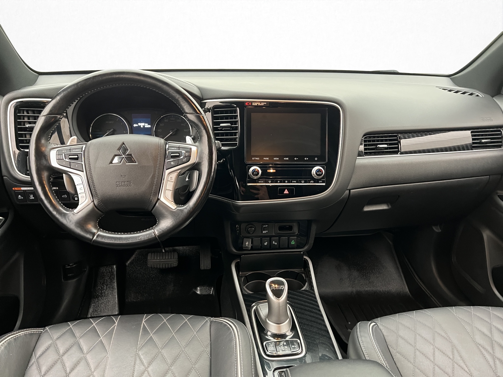 Mitsubishi Outlander PHEV CVT, 224hk, 2020