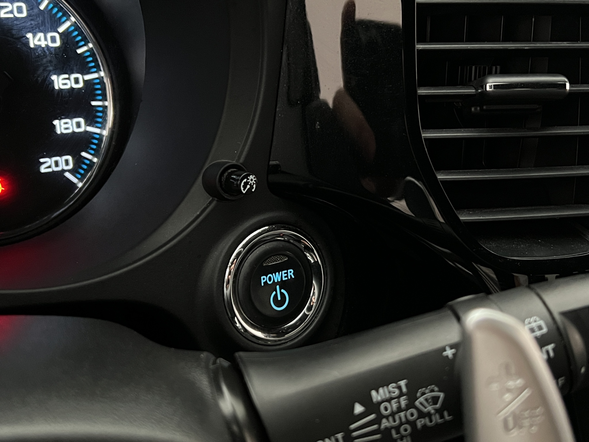 Mitsubishi Outlander PHEV CVT, 224hk, 2020