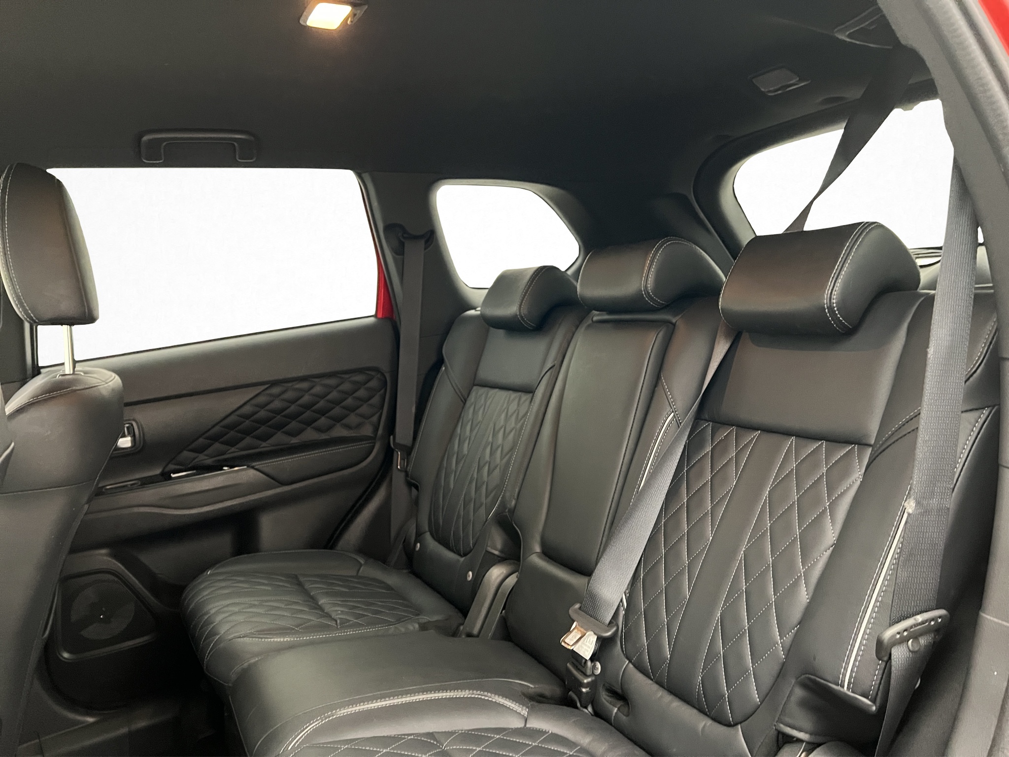 Mitsubishi Outlander PHEV CVT, 224hk, 2020