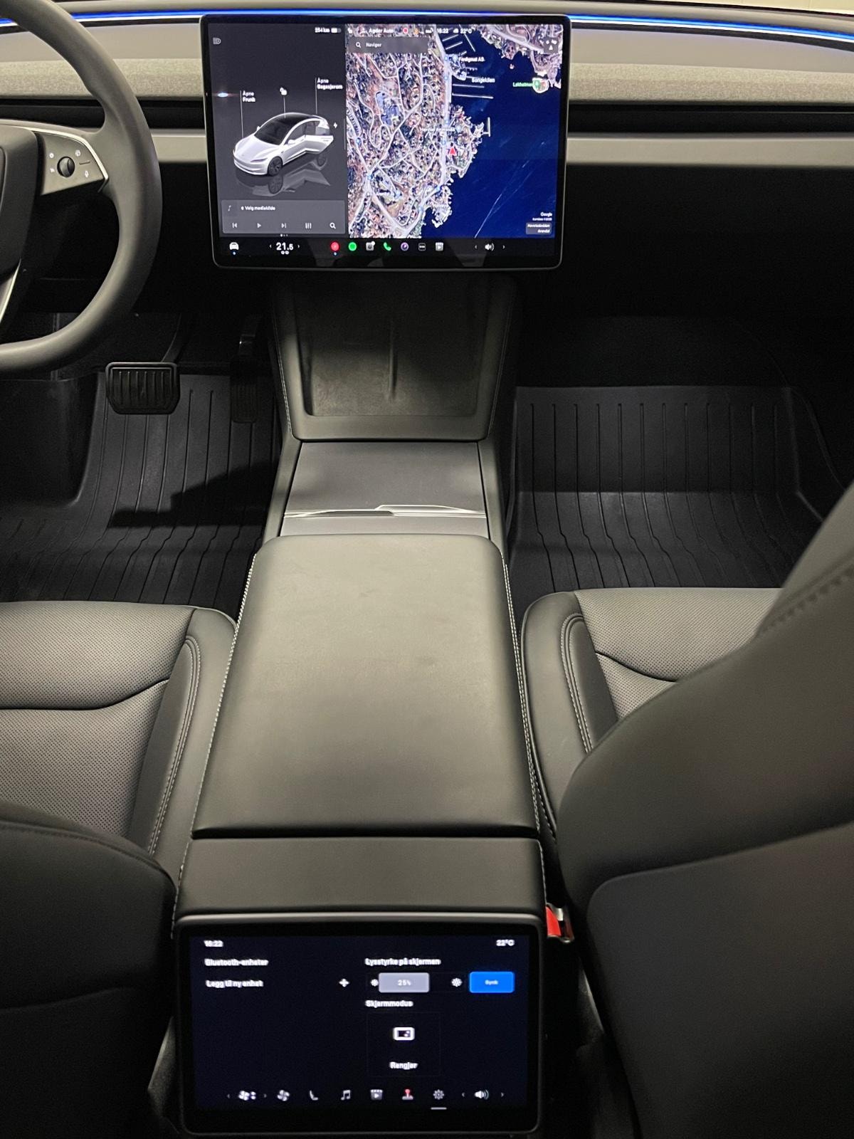 Tesla Model 3 Standard Range, 283hp, 2024