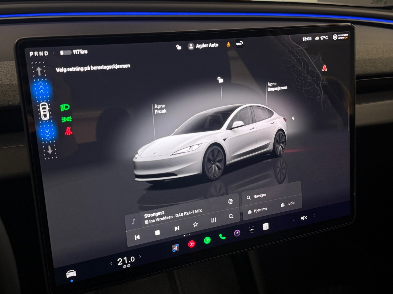 Tesla Model 3 Standard Range, 283hp, 2024