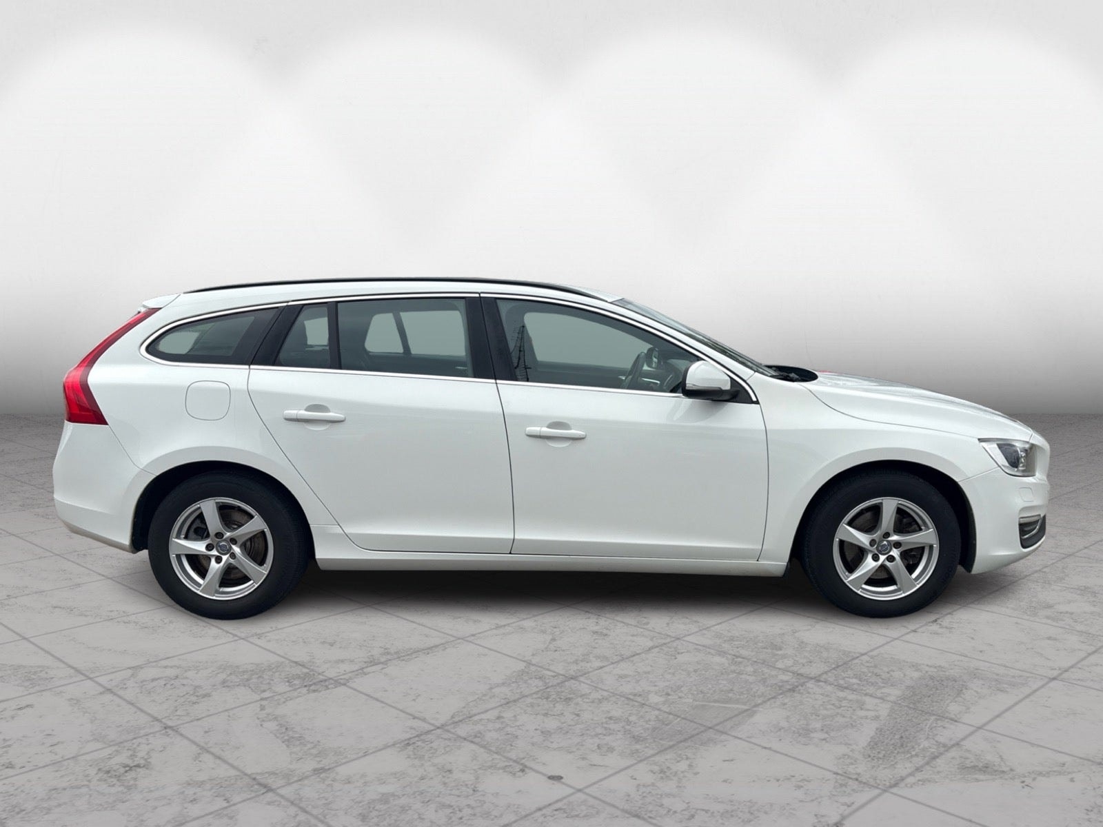 Volvo V60 D3 Manual, 6-trins, 150ps, 2017