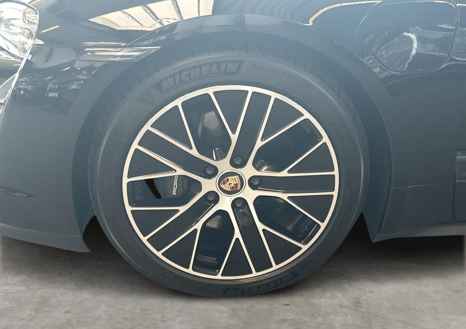 Porsche Taycan Direct Drive/Automatic, 326hp, 2021