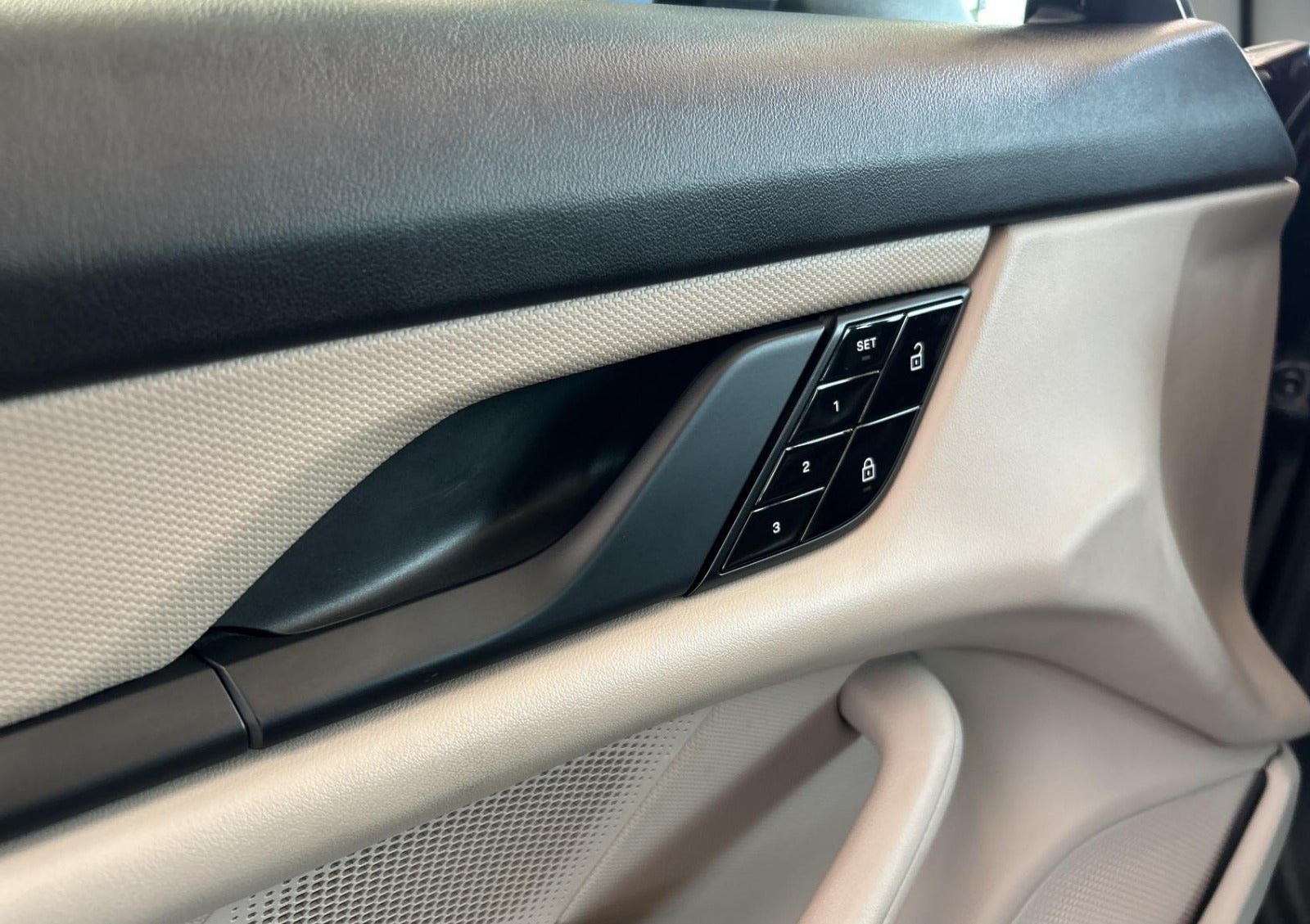 Porsche Taycan Direct Drive/Automatic, 326hp, 2021