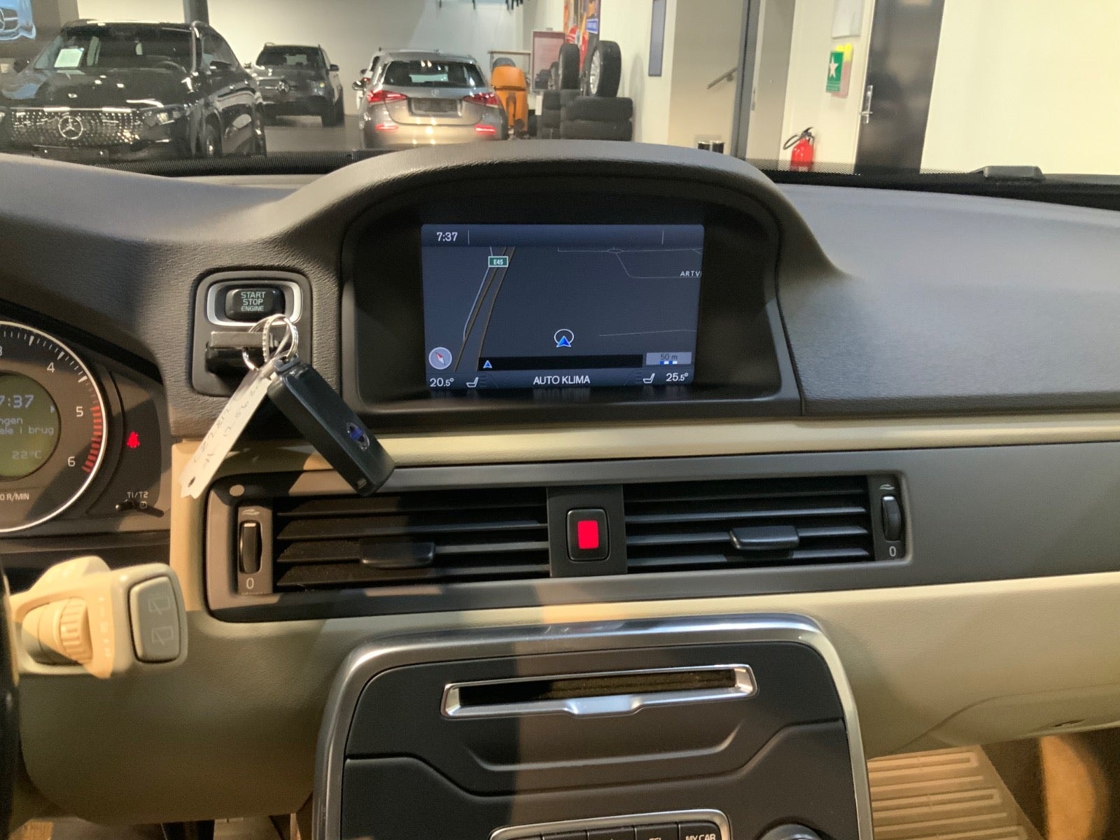Volvo XC70 D3 AWD Geartronic, 6-trins, 163ps, 2012