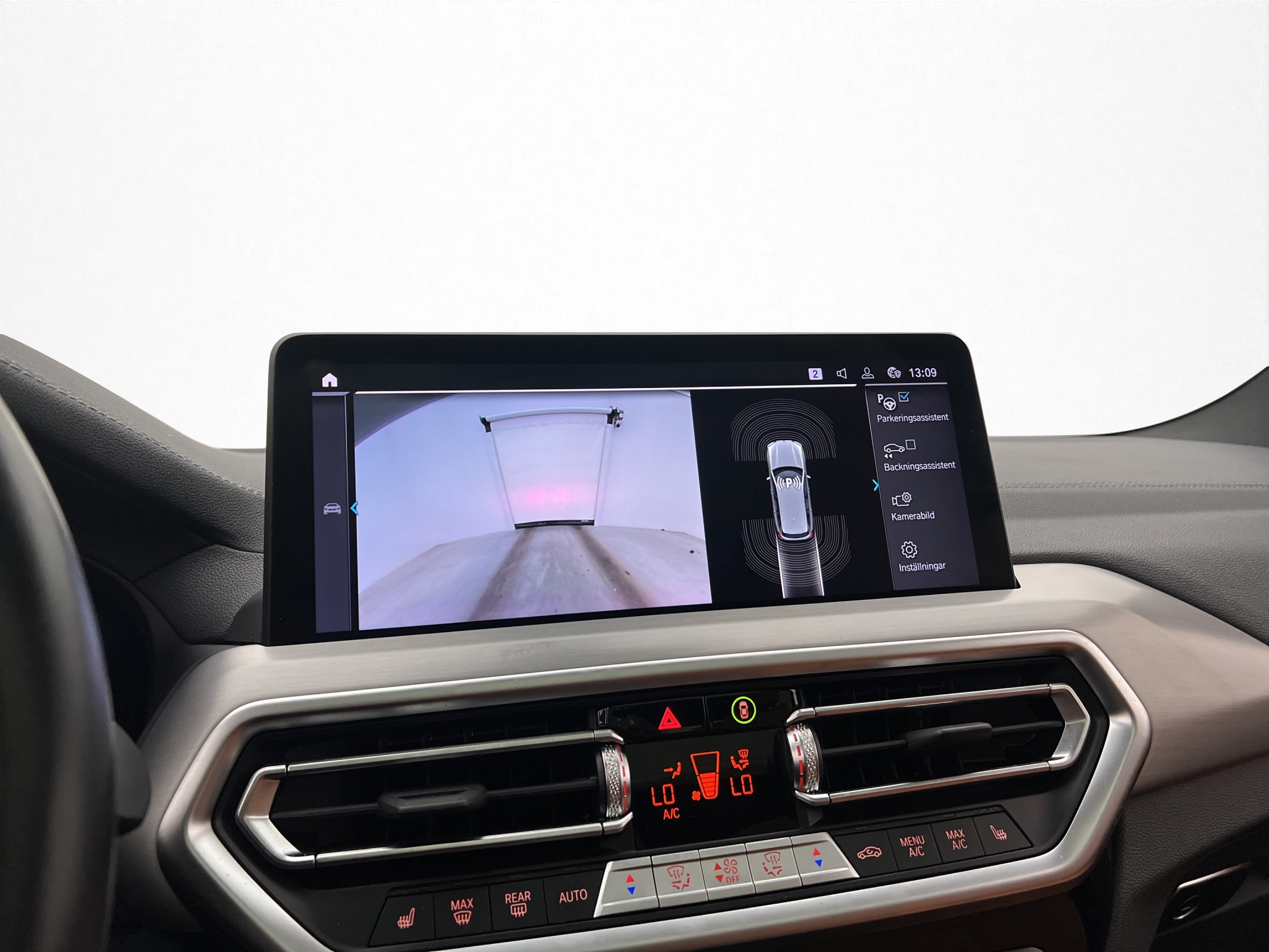 BMW iX3, 286hp, 2024