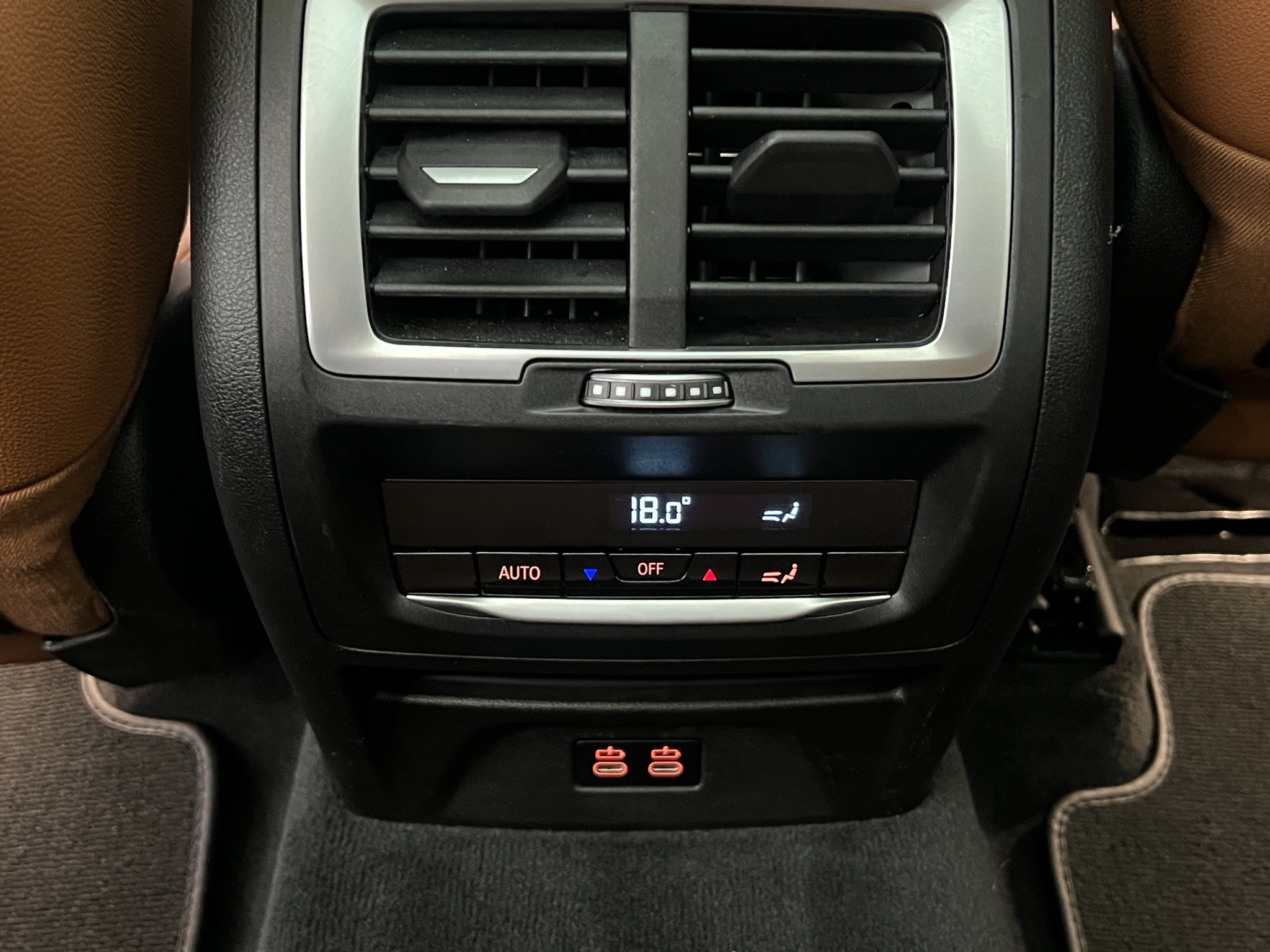 BMW iX3, 286hp, 2024