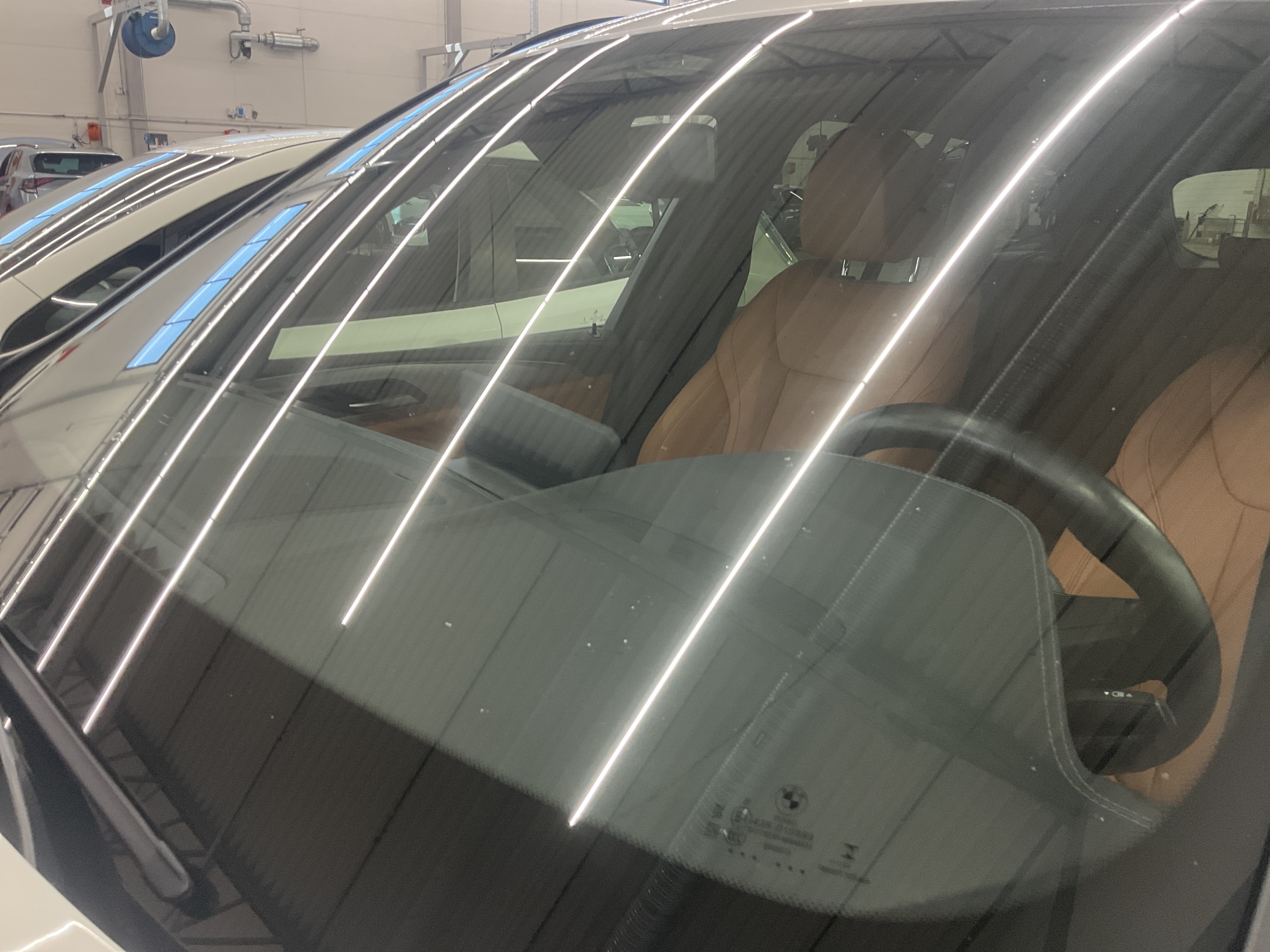 BMW iX3, 286hp, 2024
