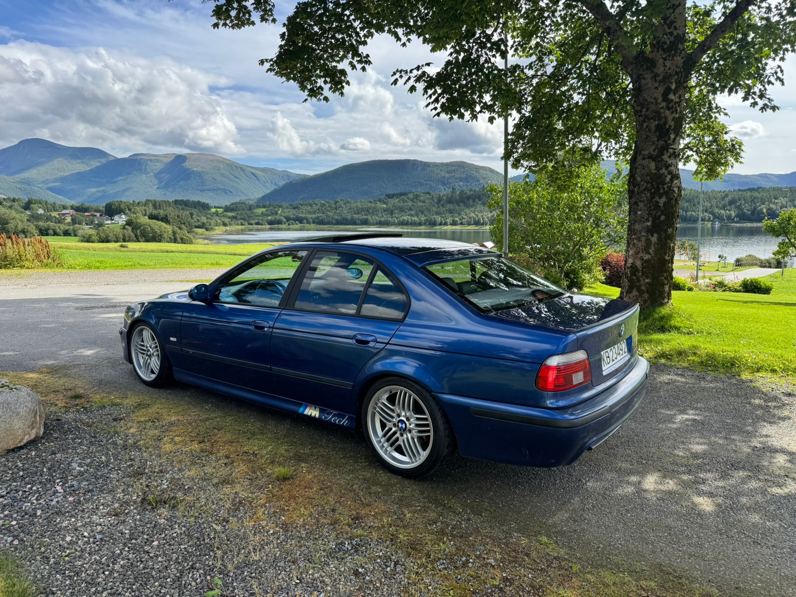 BMW 528i Sedan Automatic, 5-trins, 193ps, 1996
