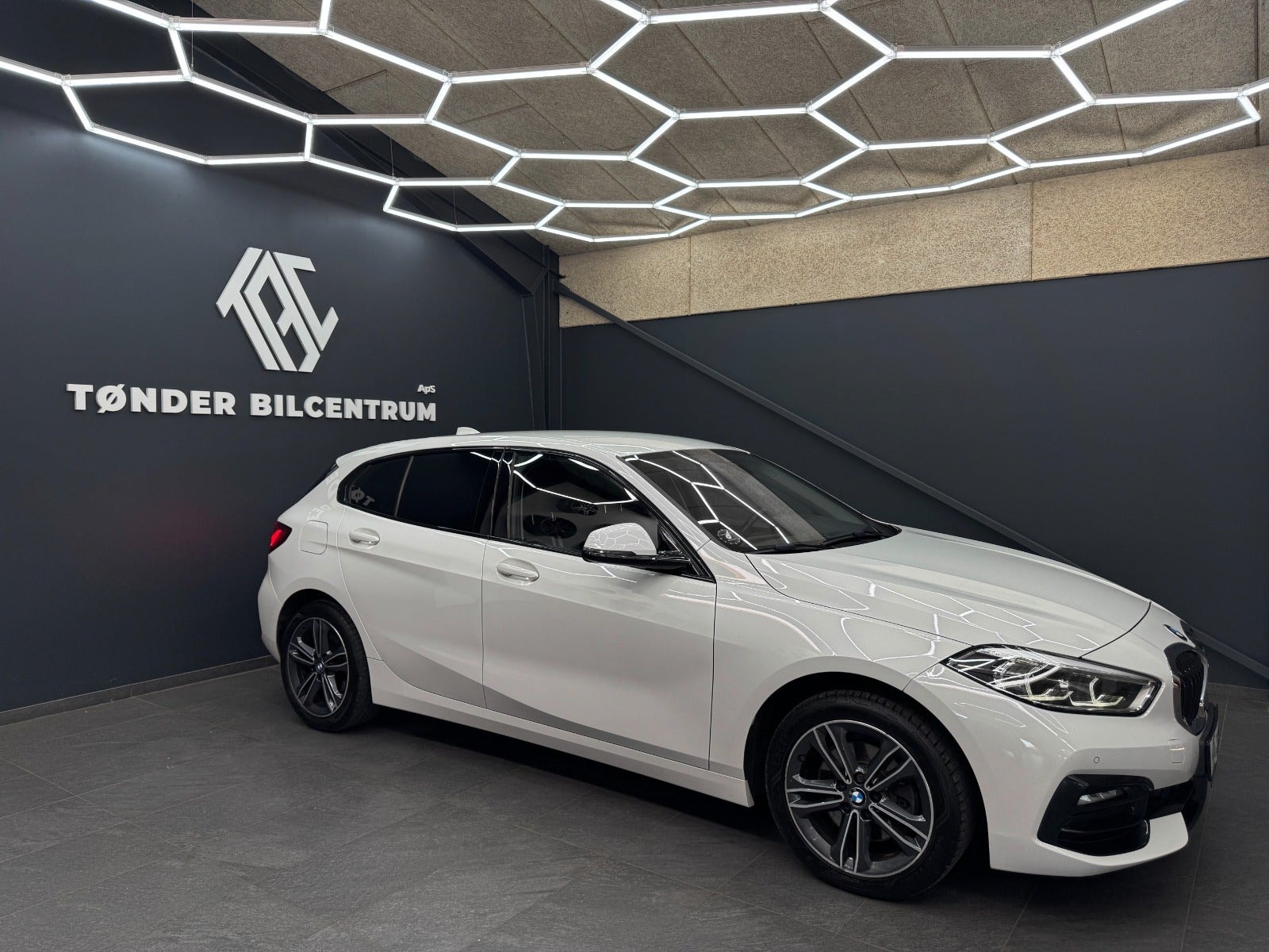 BMW 118d Steptronic, 8-trins, 150ps, 2020