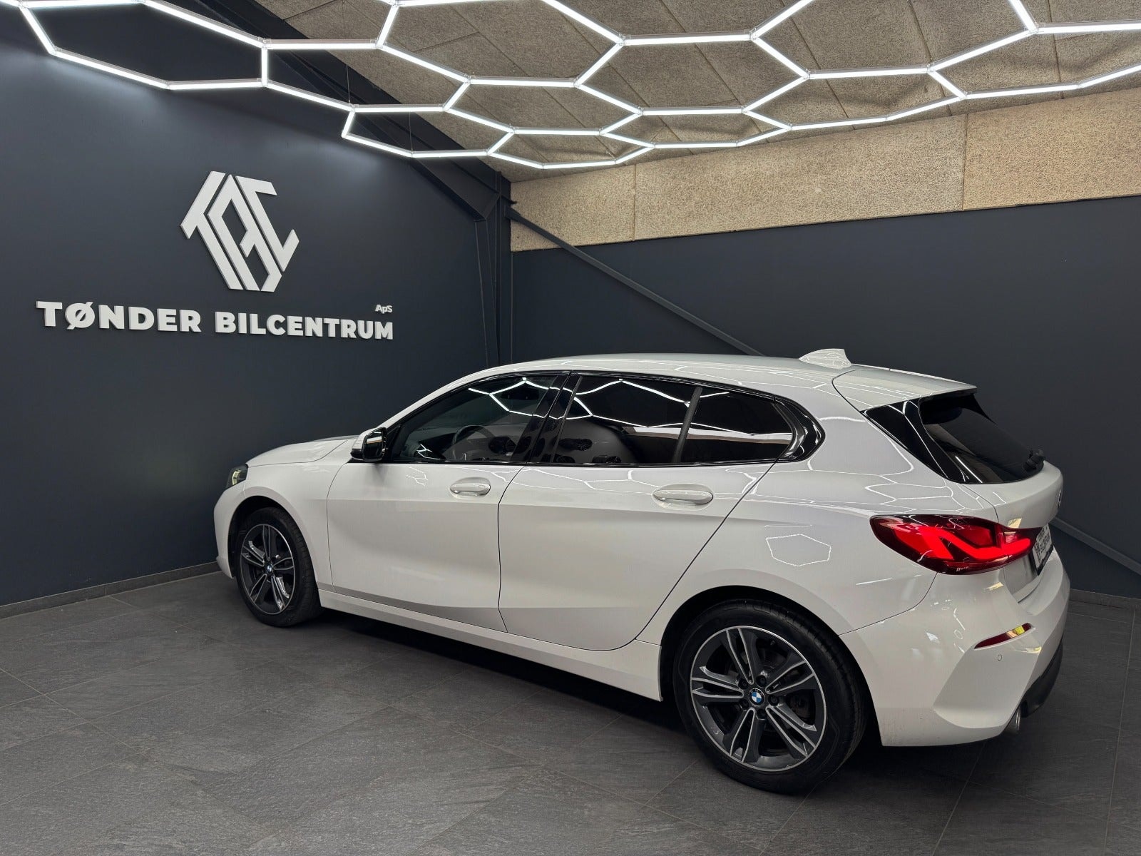 BMW 118d Steptronic, 8-trins, 150ps, 2020