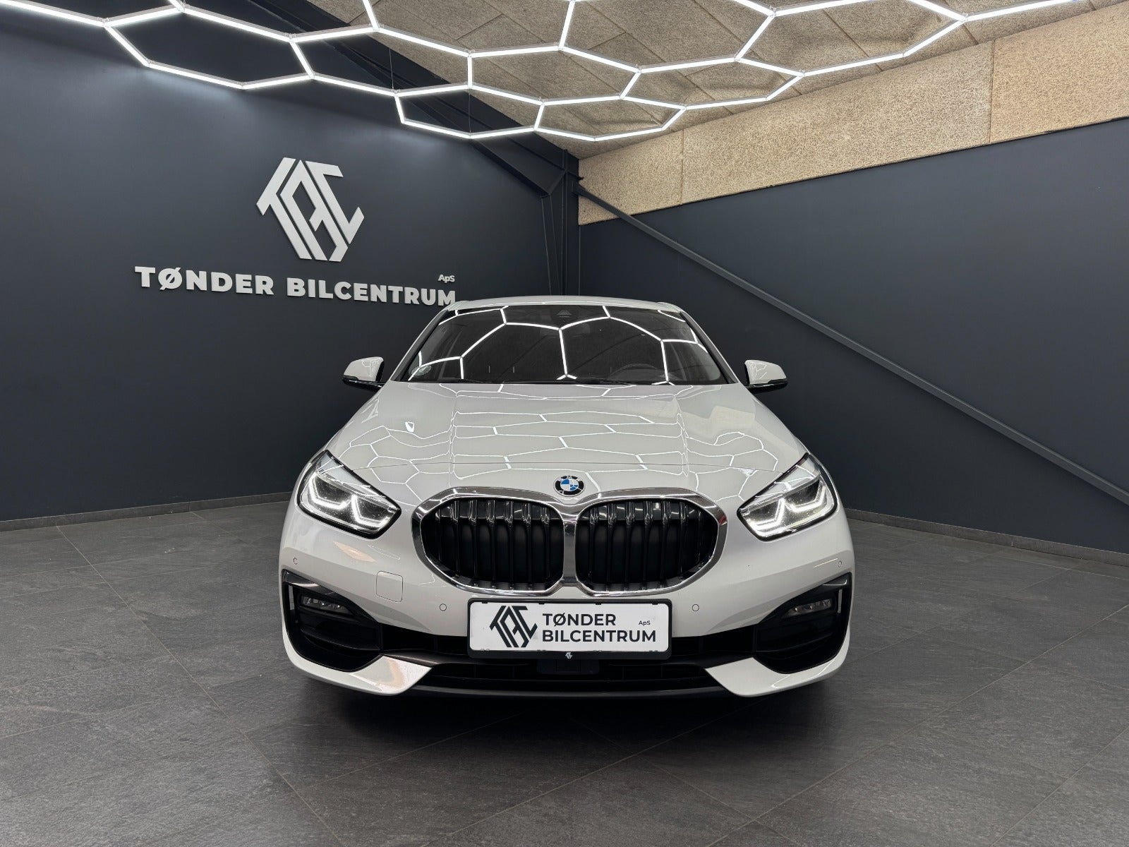 BMW 118d Steptronic, 8-trins, 150ps, 2020