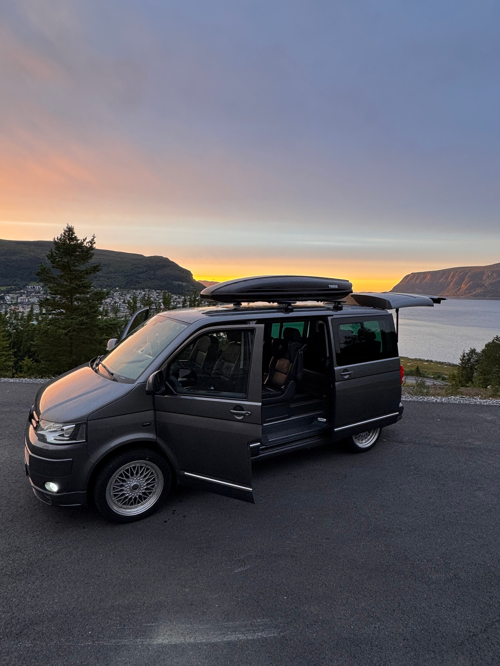 Volkswagen Multivan 2.0 TDI BMT 4Motion DSG Sequential, 7-trins, 180ps, 2014