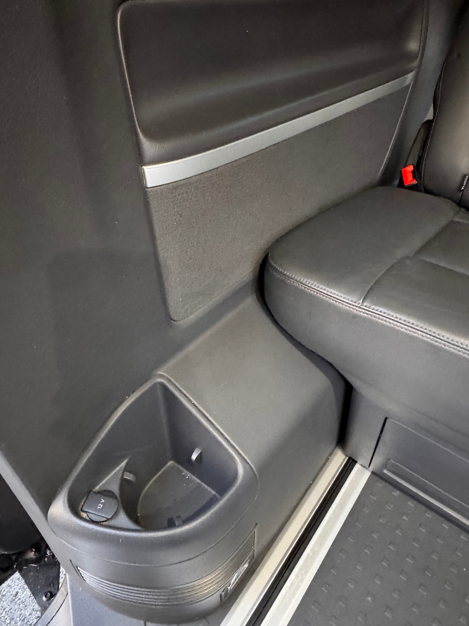 Volkswagen Multivan 2.0 TDI BMT 4Motion DSG Sequential, 7-trins, 180ps, 2014
