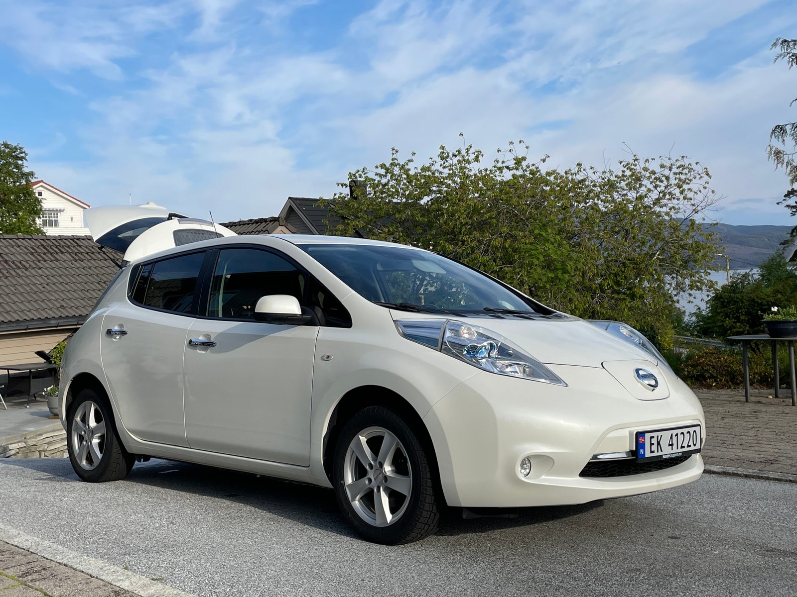 Nissan Leaf 30 kWh, 109hp, 2016