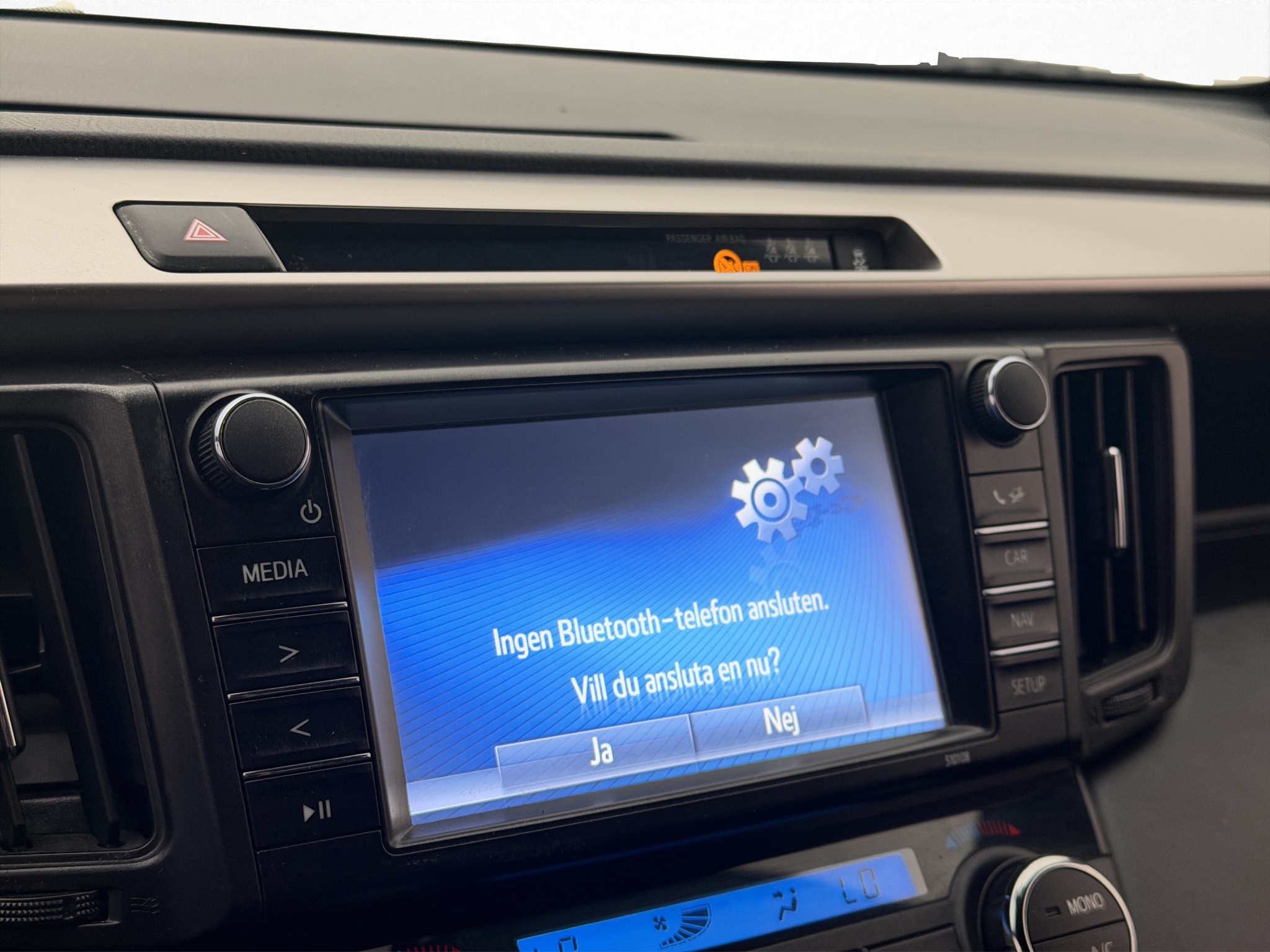 Toyota RAV4 Hybrid 2.5 Dual VVT-i AWD-i E-CVT, 197hp, 2017