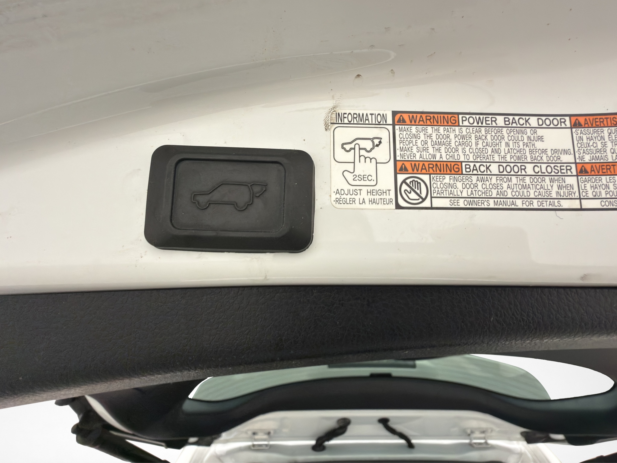 Toyota RAV4 Hybrid 2.5 Dual VVT-i AWD-i E-CVT, 197hp, 2017