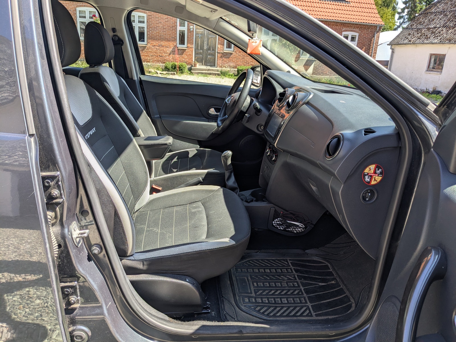 Dacia Sandero Stepway 0.9 TCe Manual, 90hp, 2017