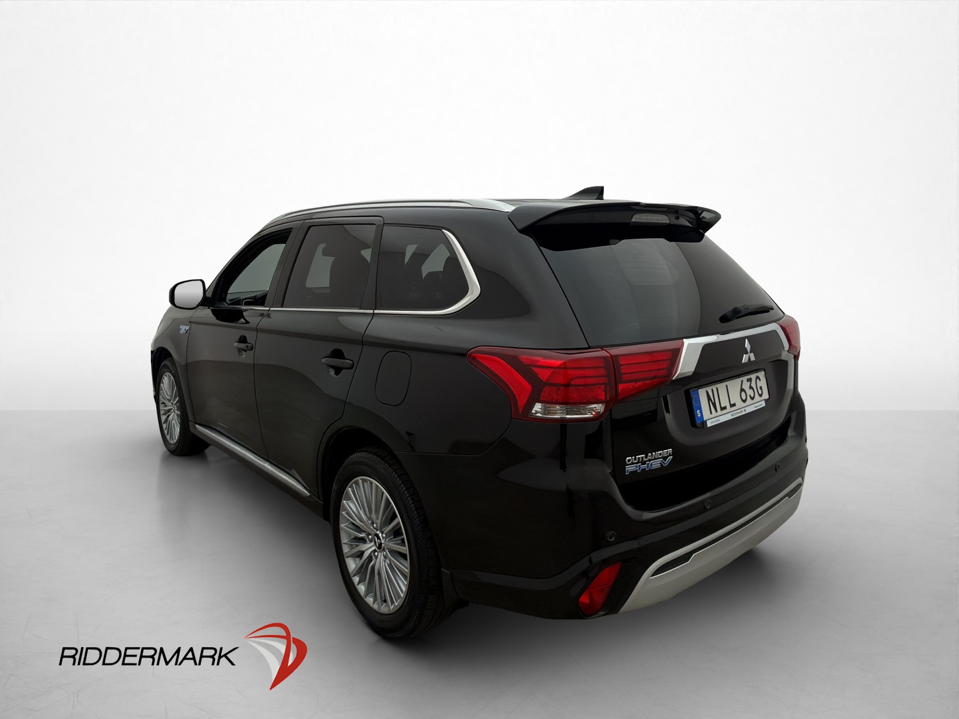Mitsubishi Outlander PHEV CVT, 224hk, 2020
