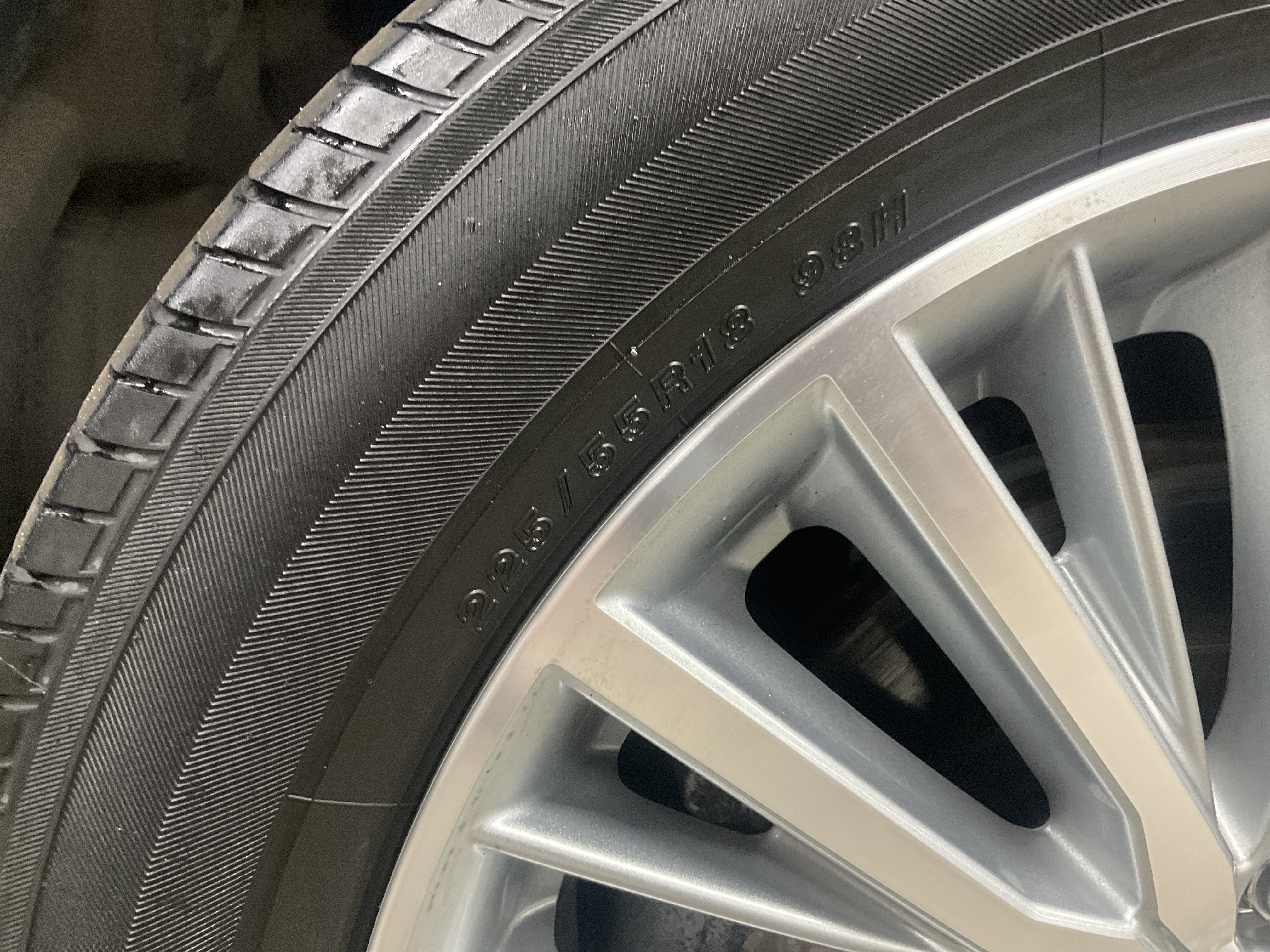 Mitsubishi Outlander PHEV CVT, 224hk, 2020