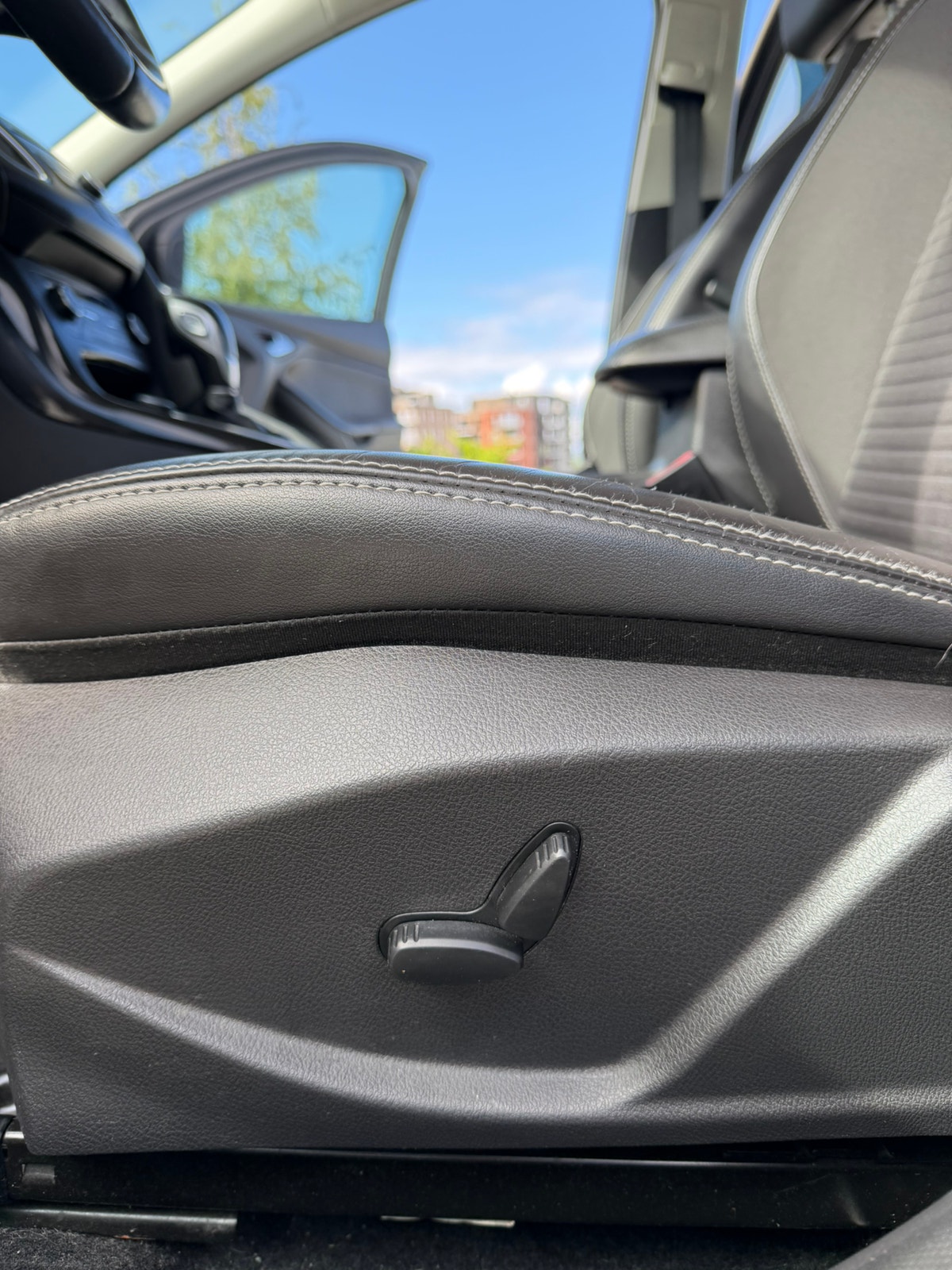 Ford Focus Combi 1.5 TDCi Powershift 6, 6-trins, 120ps, 2017