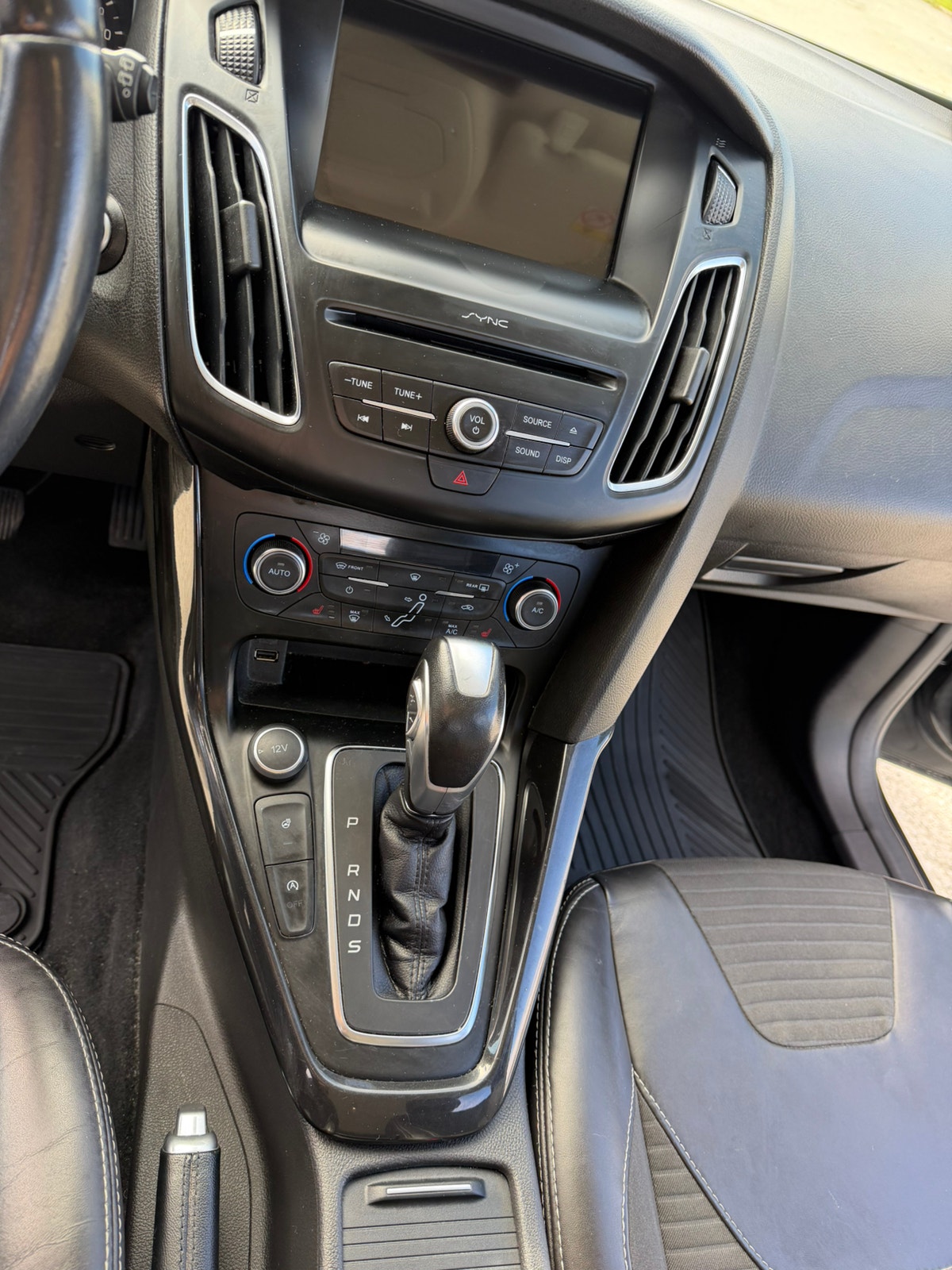 Ford Focus Combi 1.5 TDCi Powershift 6, 6-trins, 120ps, 2017