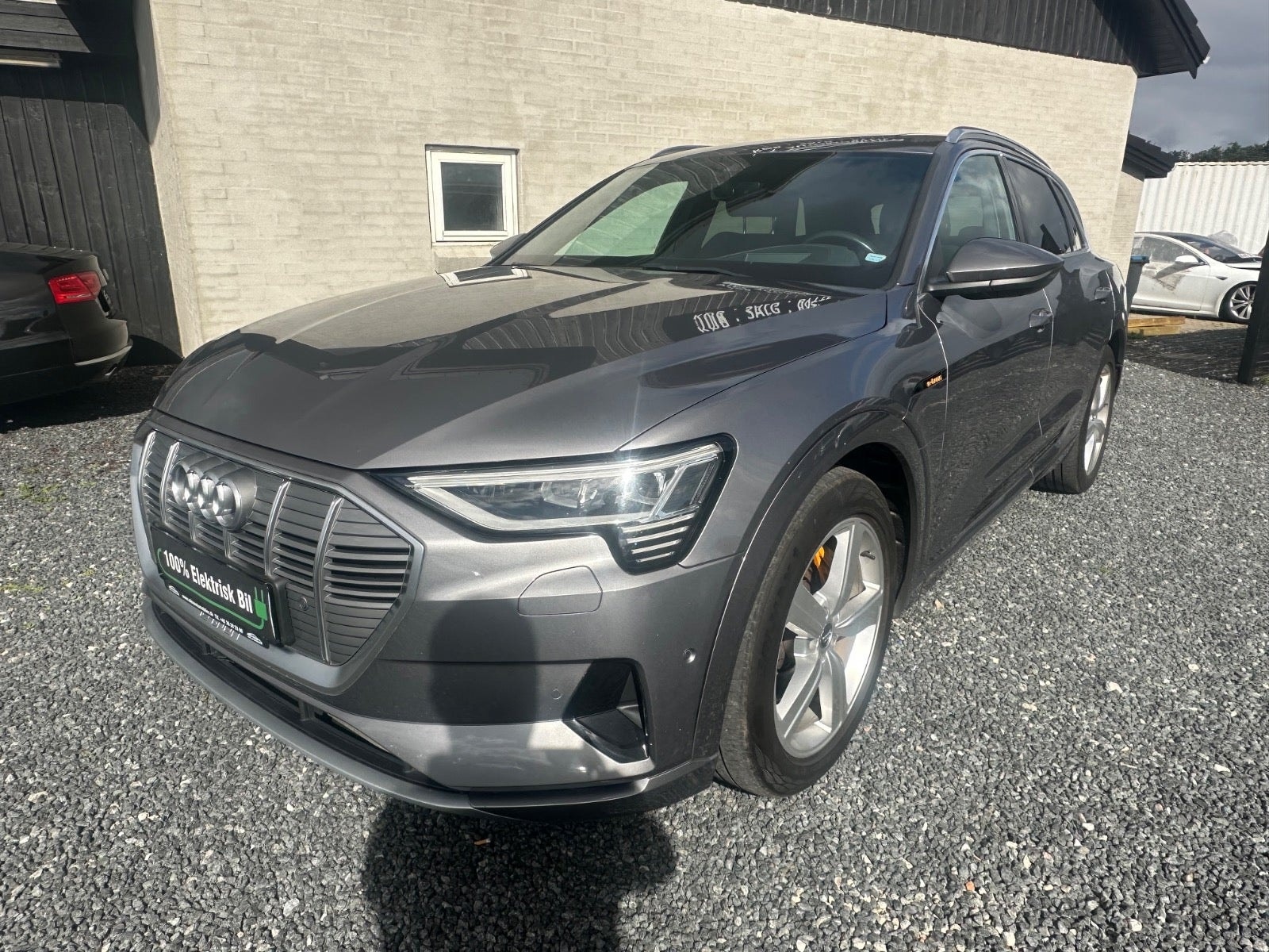 Audi e-tron 50 quattro, 313ps, 2020