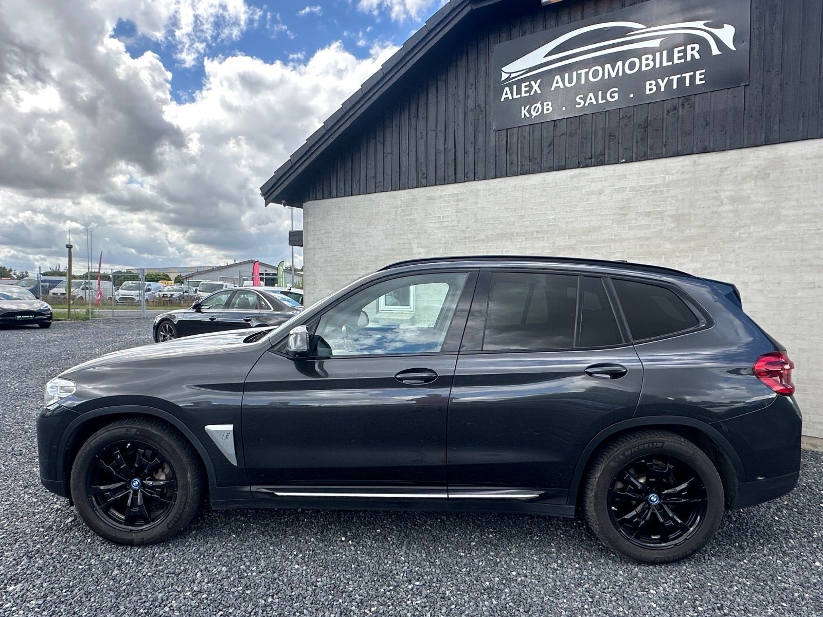 BMW iX3, 286hk, 2021