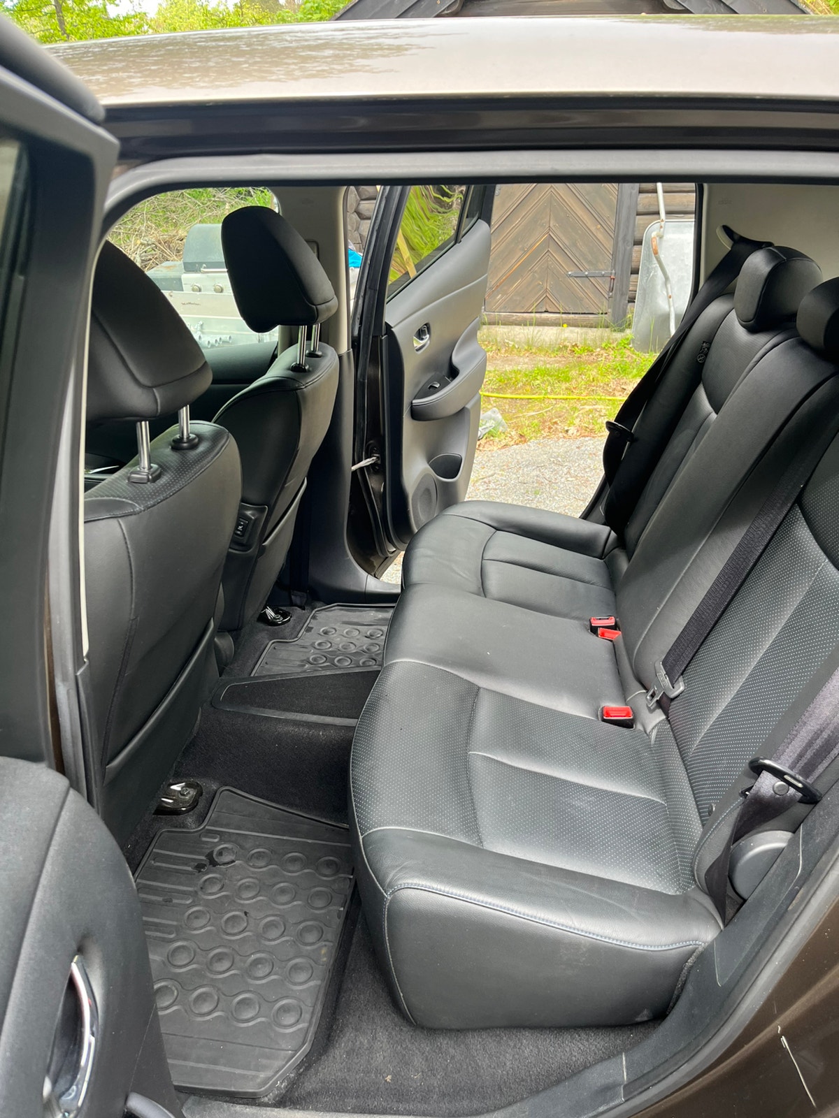 Nissan Leaf 30 kWh, 109hp, 2017
