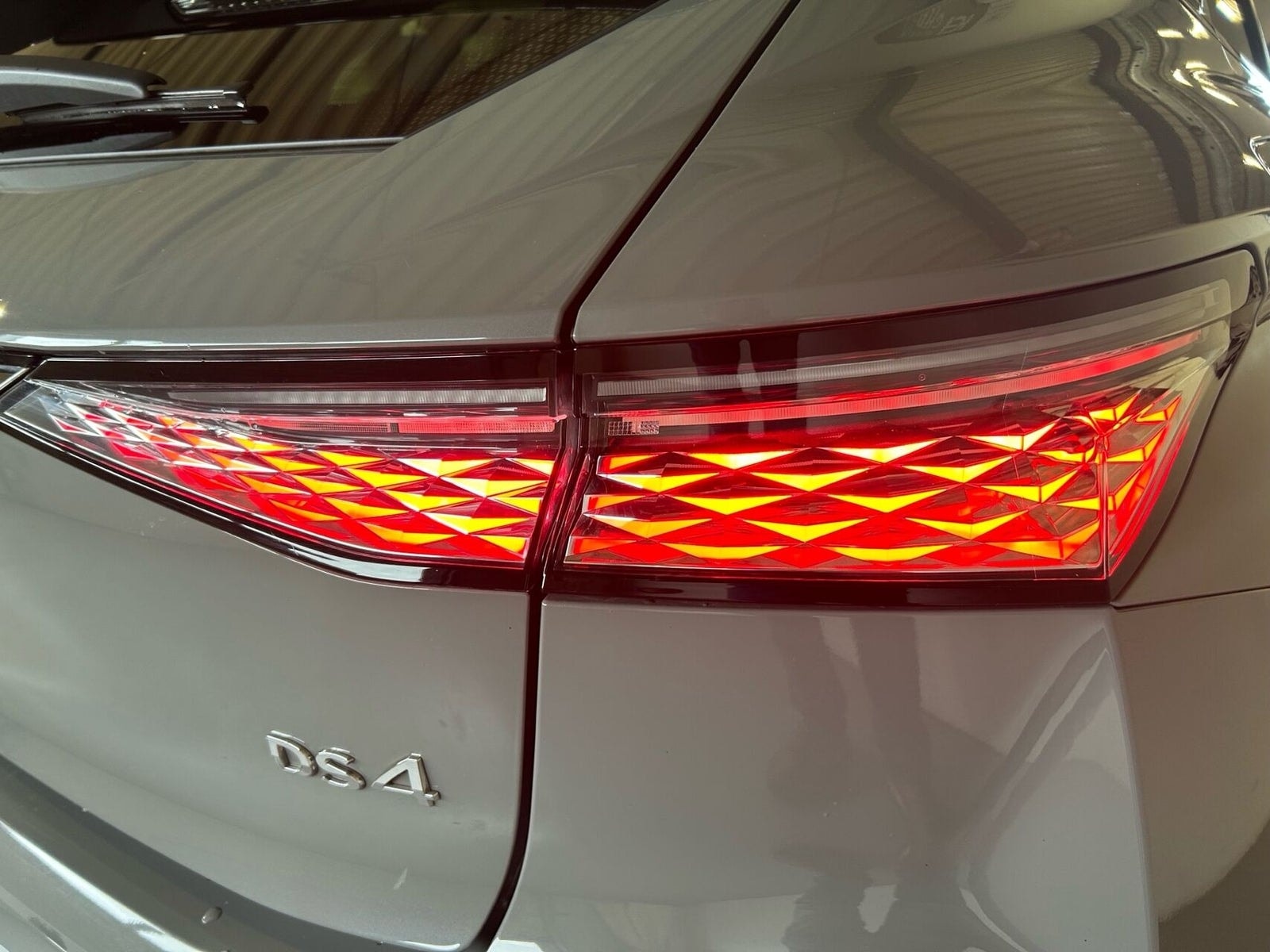 DS 4 E-Tense EAT, 225hp, 2022