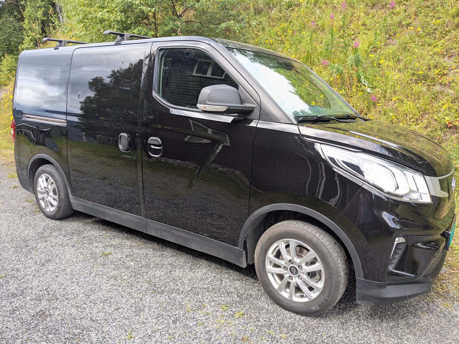 Maxus e-Deliver 3 52.5 kWh, 122hp, 2020