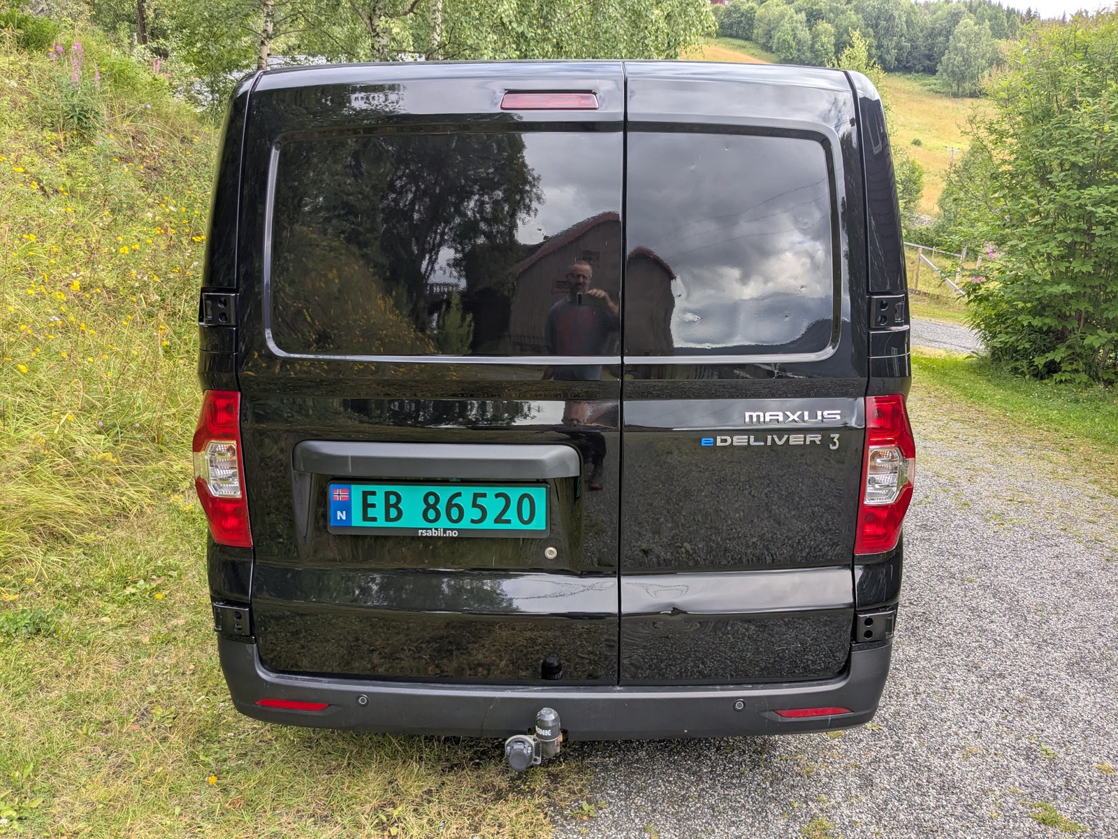 Maxus e-Deliver 3 52.5 kWh, 122hp, 2020