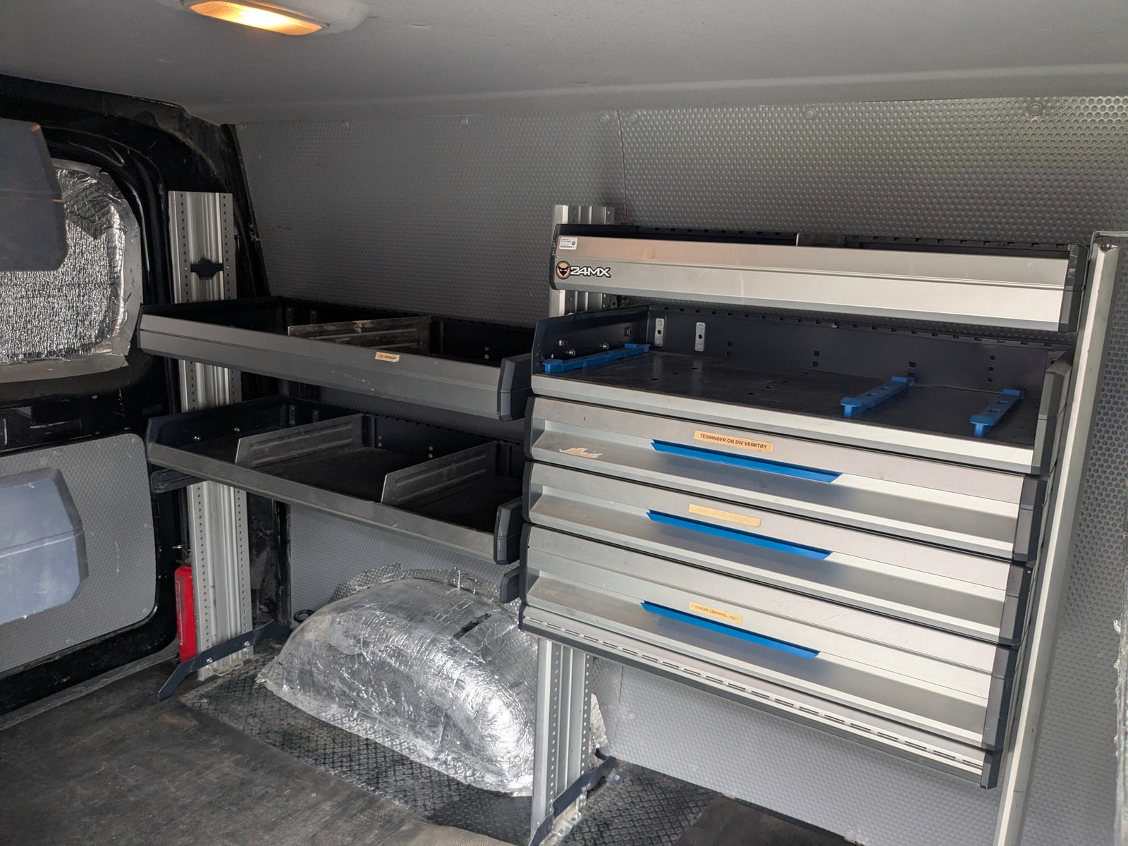 Maxus e-Deliver 3 52.5 kWh, 122hp, 2020