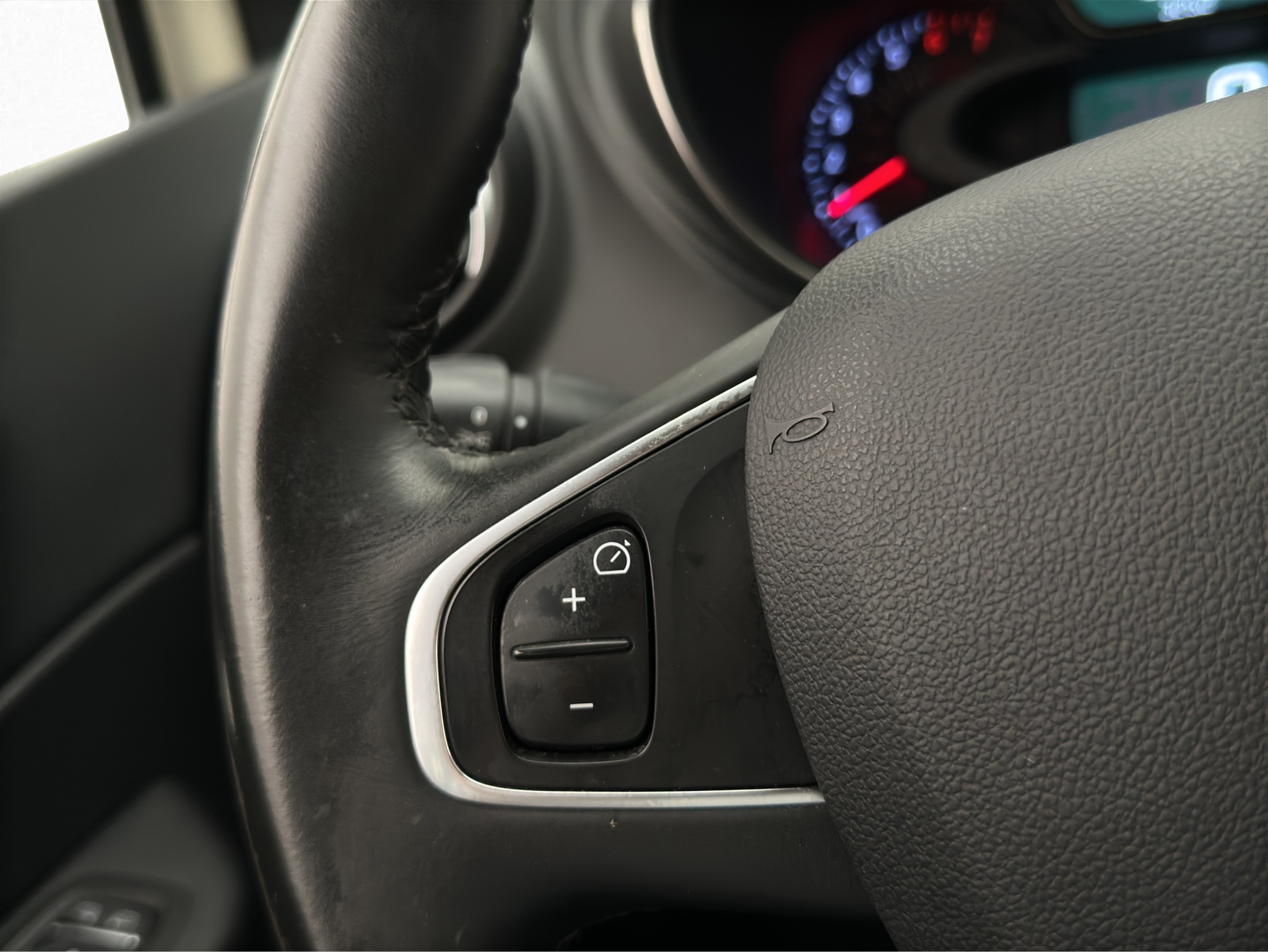 Renault Captur 0.9 TCe Manual, 5-trins, 90ps, 2018