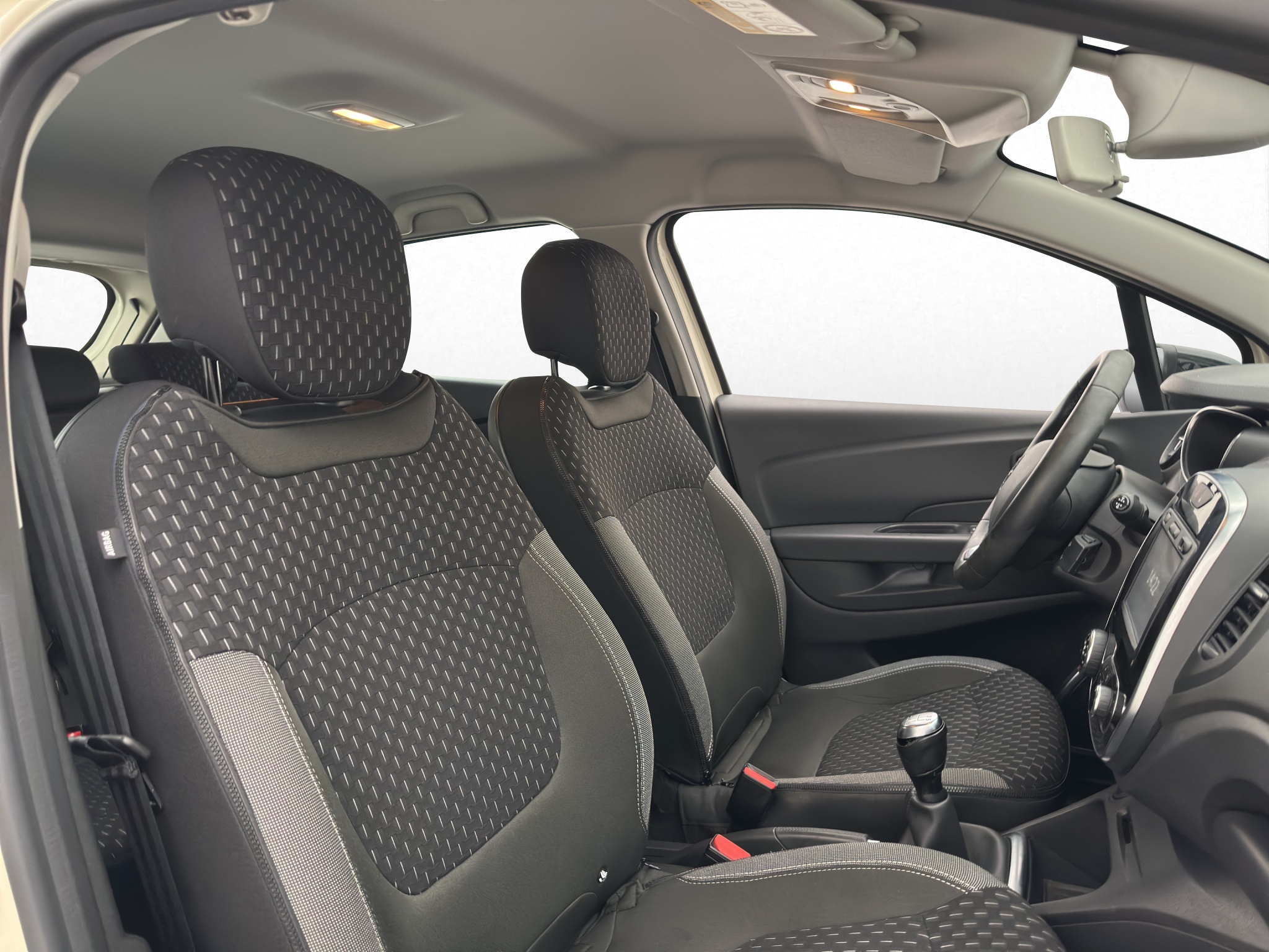 Renault Captur 0.9 TCe Manual, 5-trins, 90ps, 2018