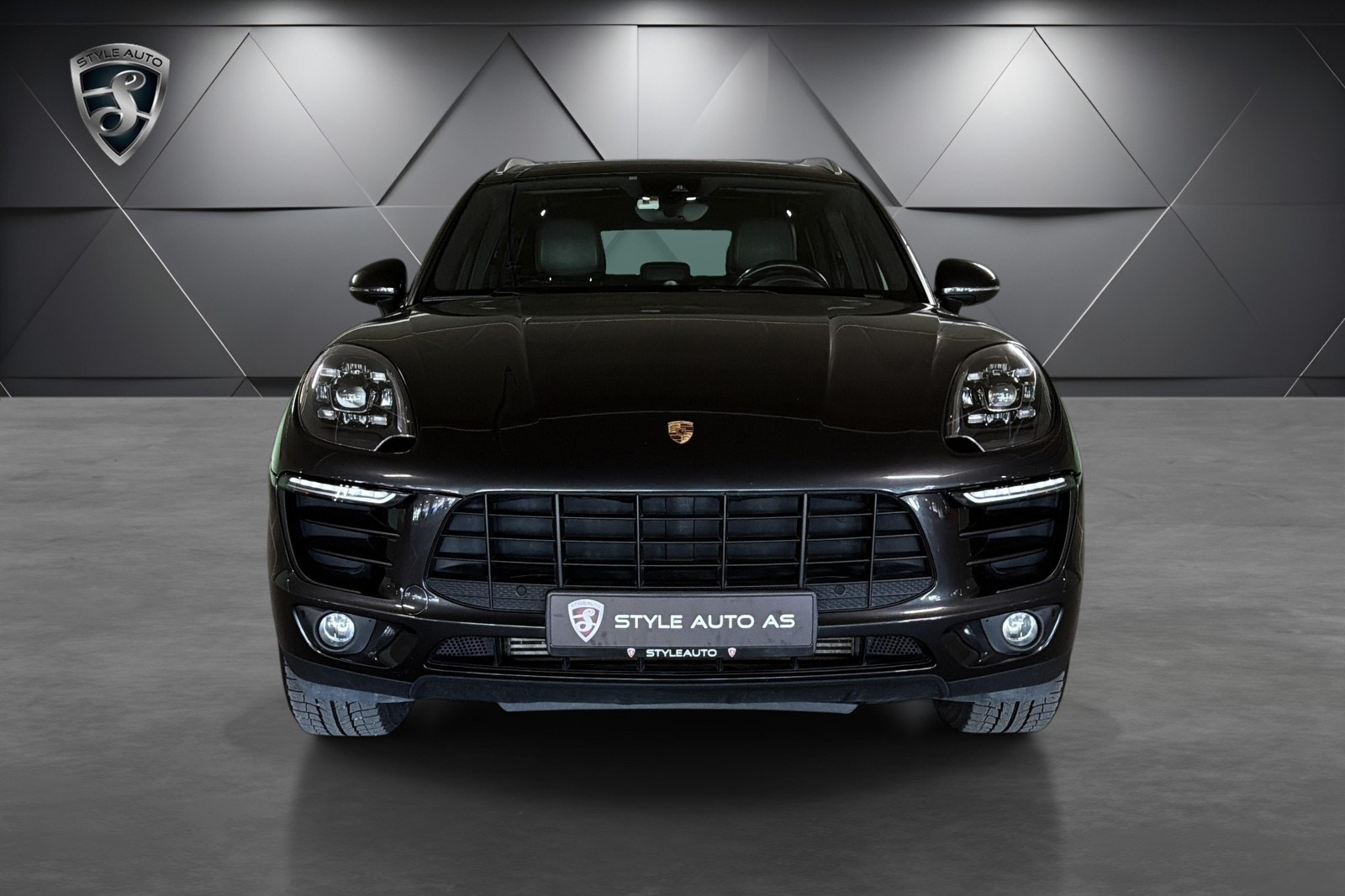 Porsche Macan PDK, 252hp, 2017