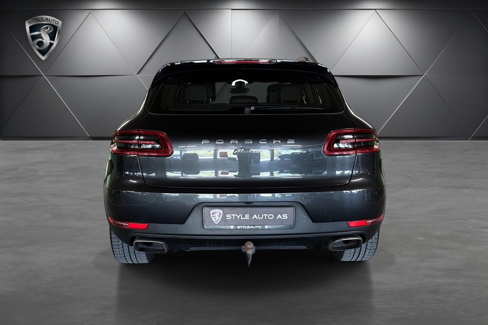 Porsche Macan PDK, 252hp, 2017