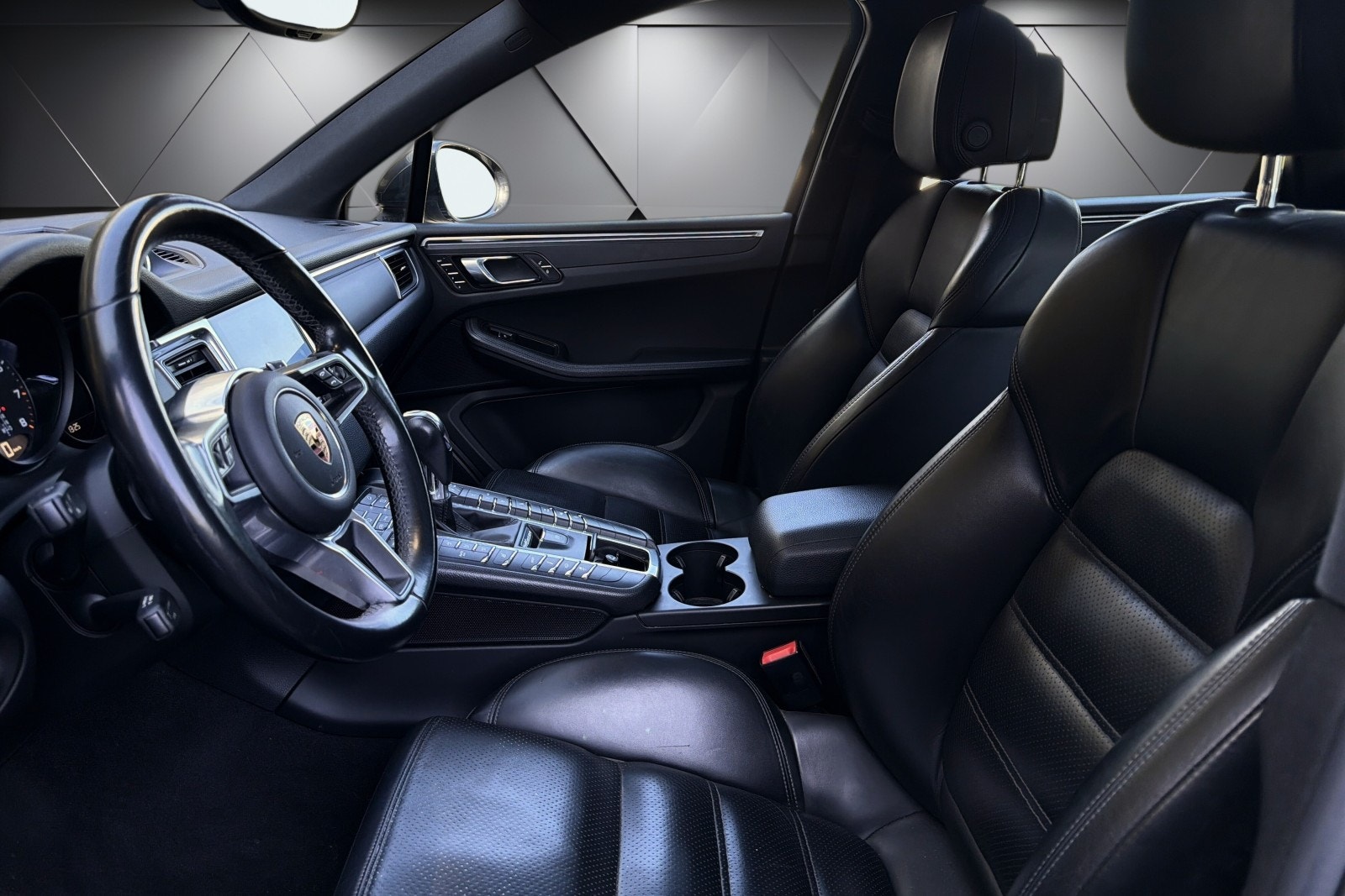 Porsche Macan PDK, 252hp, 2017