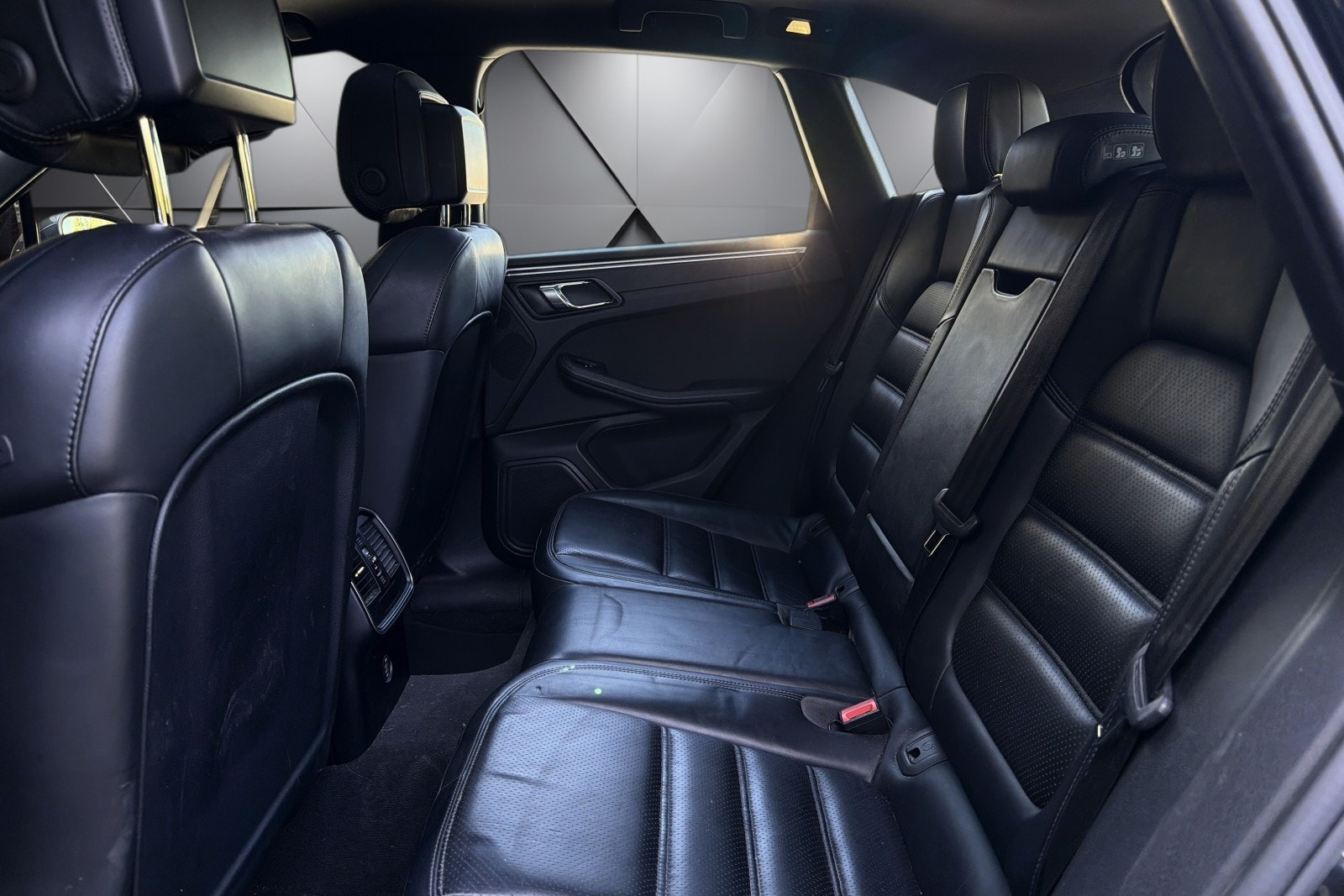 Porsche Macan PDK, 252hp, 2017